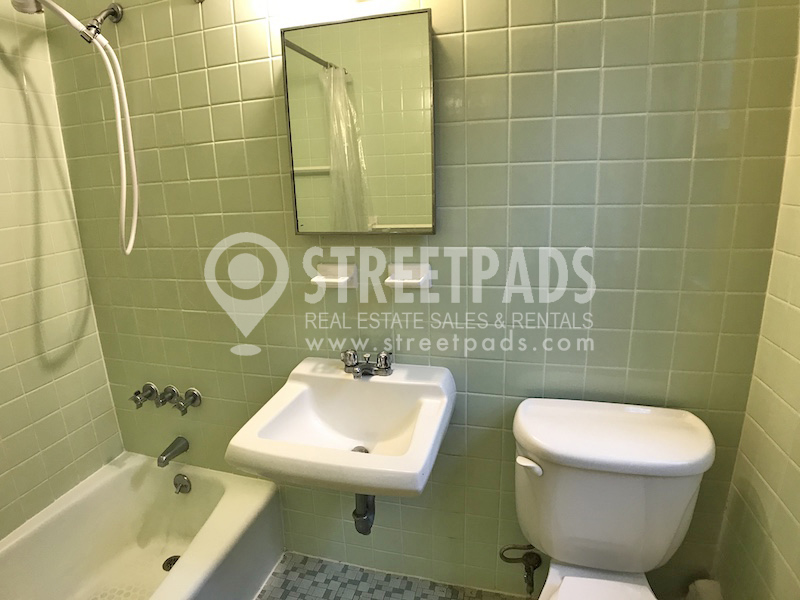 74 South Huntington Ave, Jamaica Plain