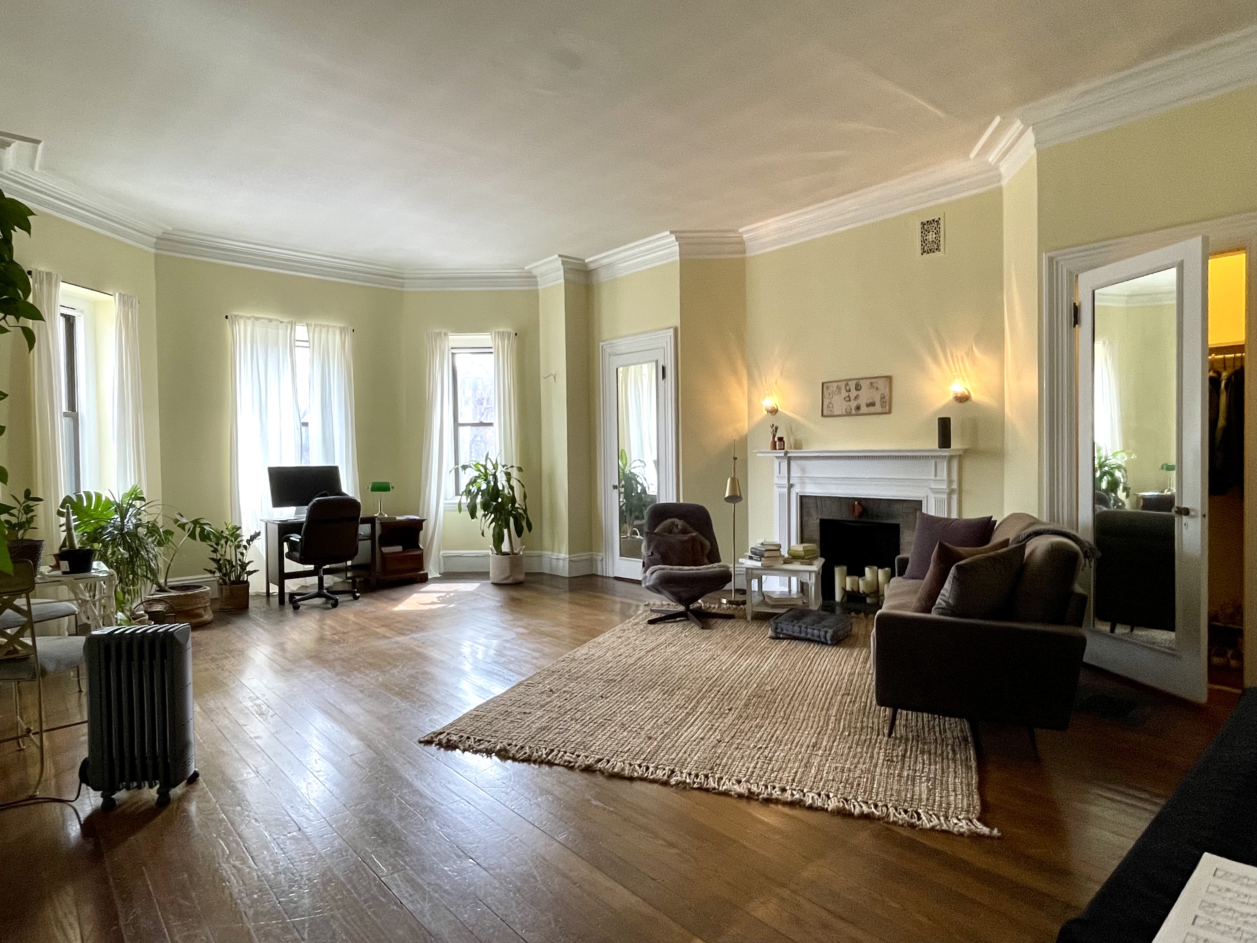 317 Commonwealth Ave, Back Bay