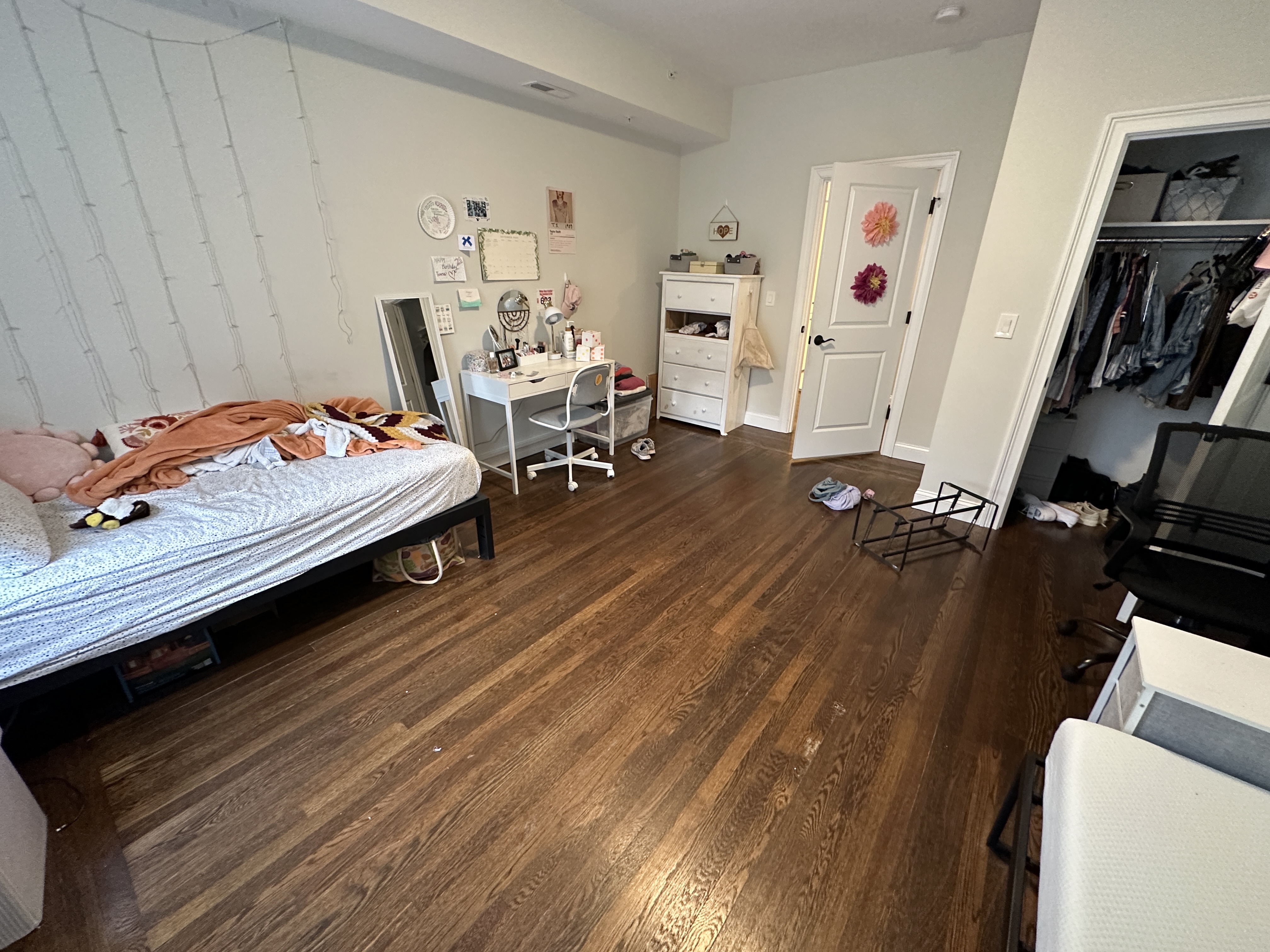 2017 Commonwealth Ave, Brighton