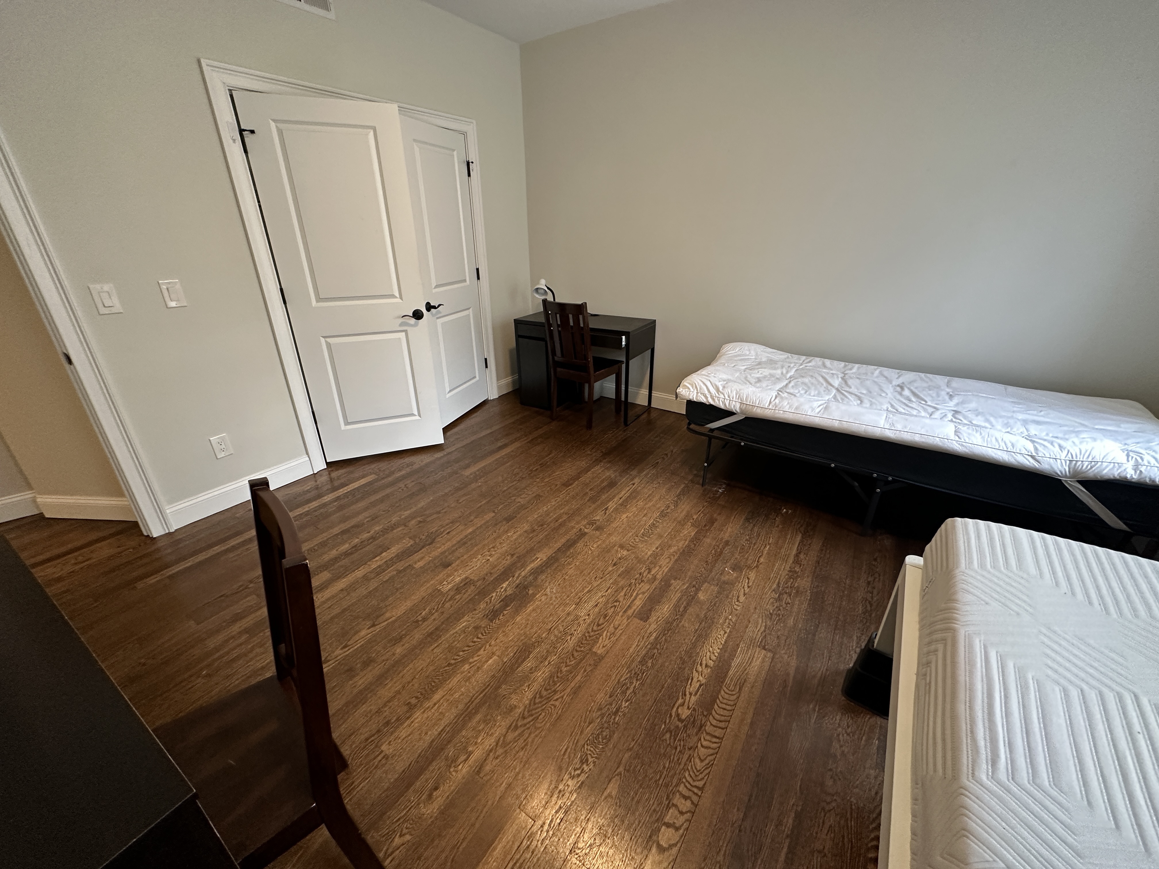 2017 Commonwealth Ave, Brighton