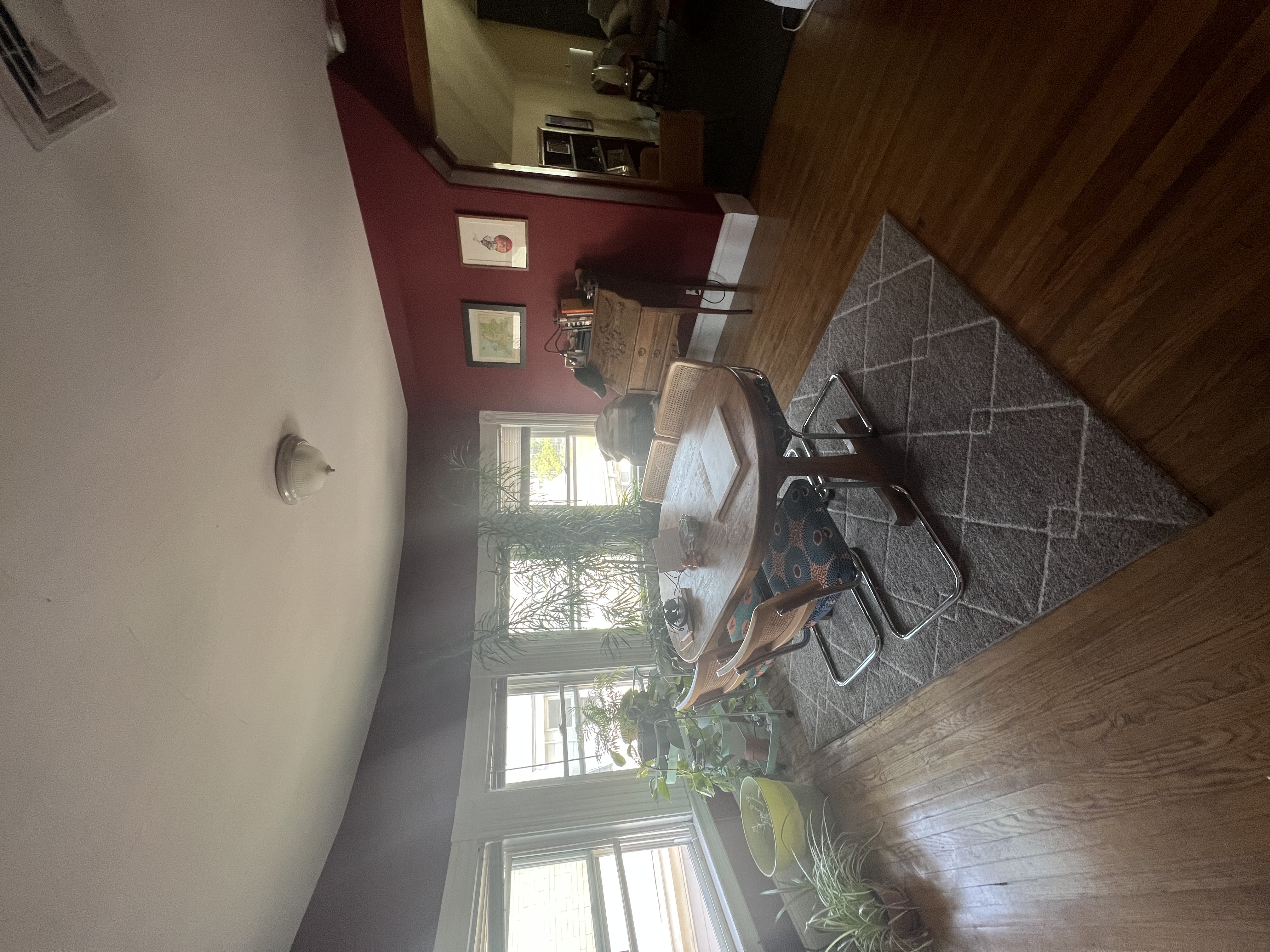 547 Broadway, Magoun Square