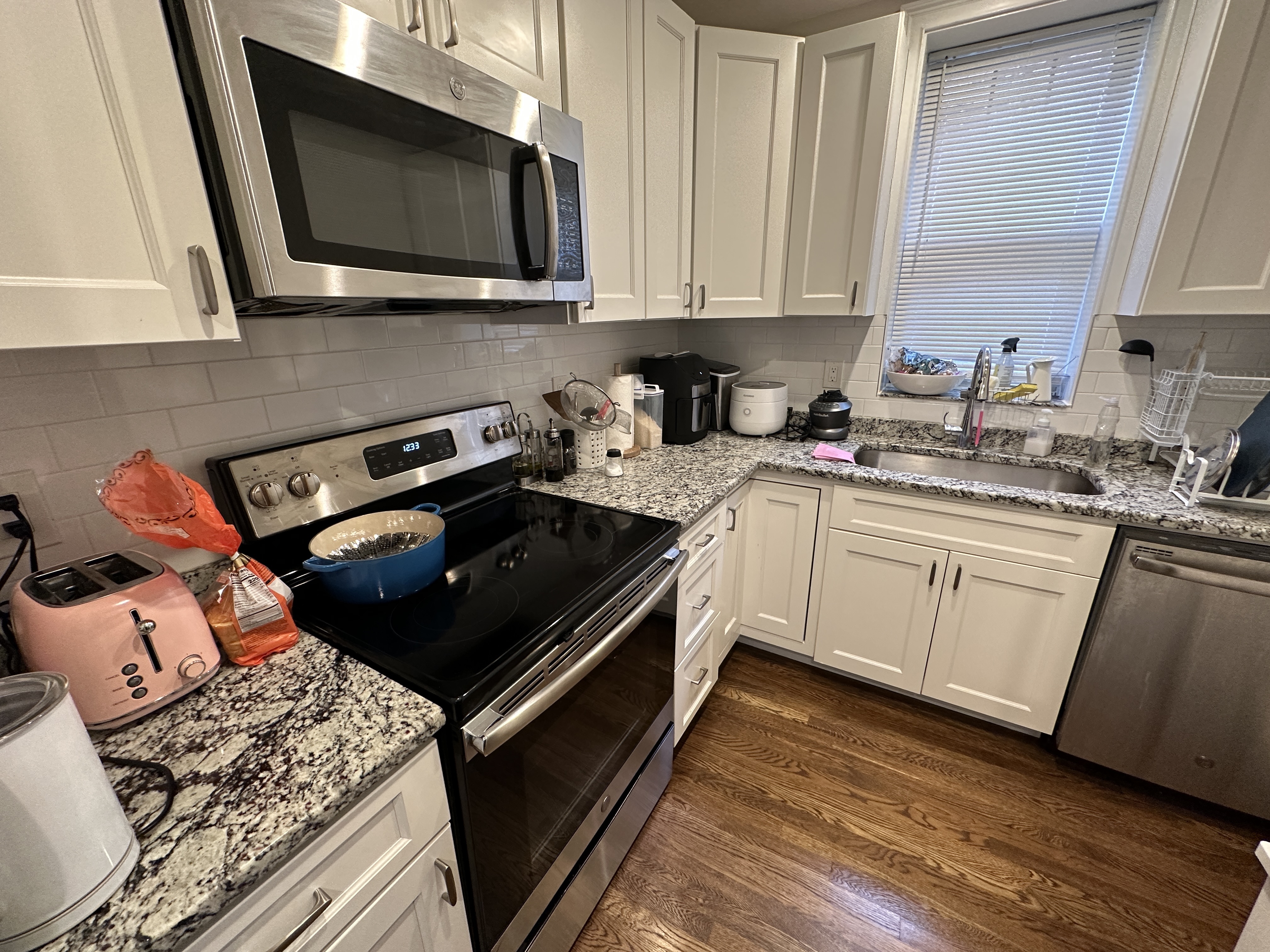 2017 Commonwealth Ave, Brighton