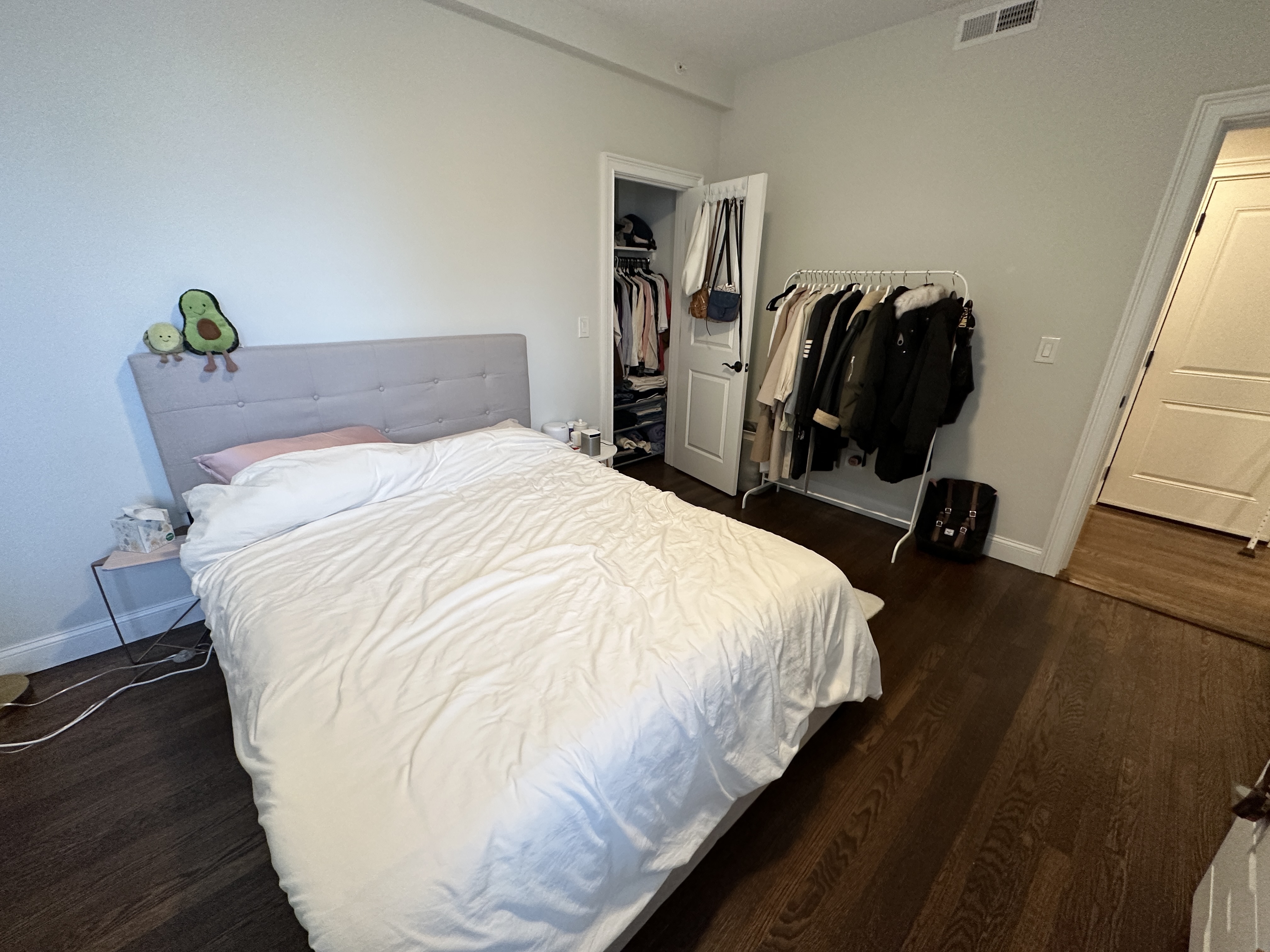 2017 Commonwealth Ave, Brighton