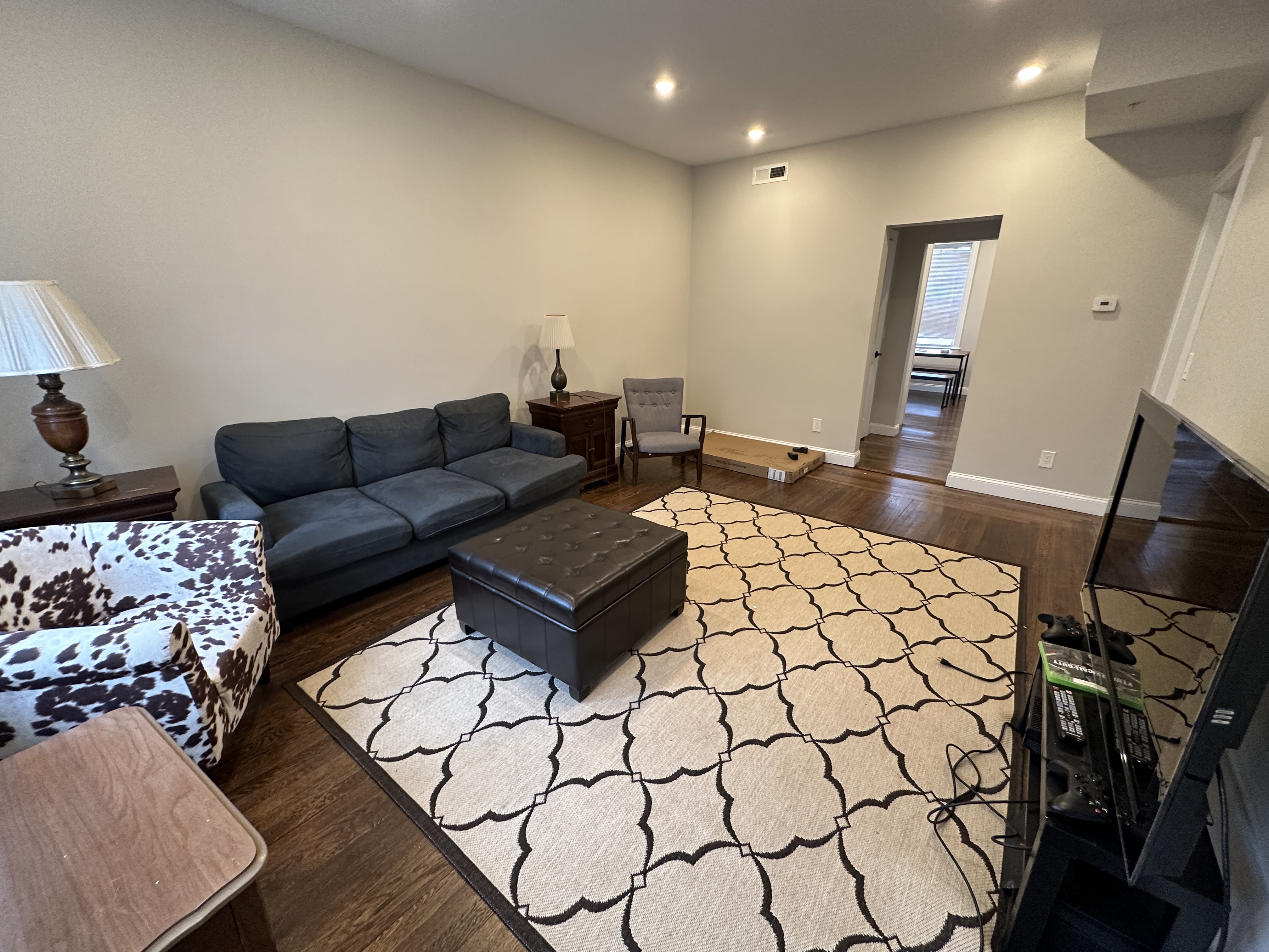 2017 Commonwealth Ave, Brighton