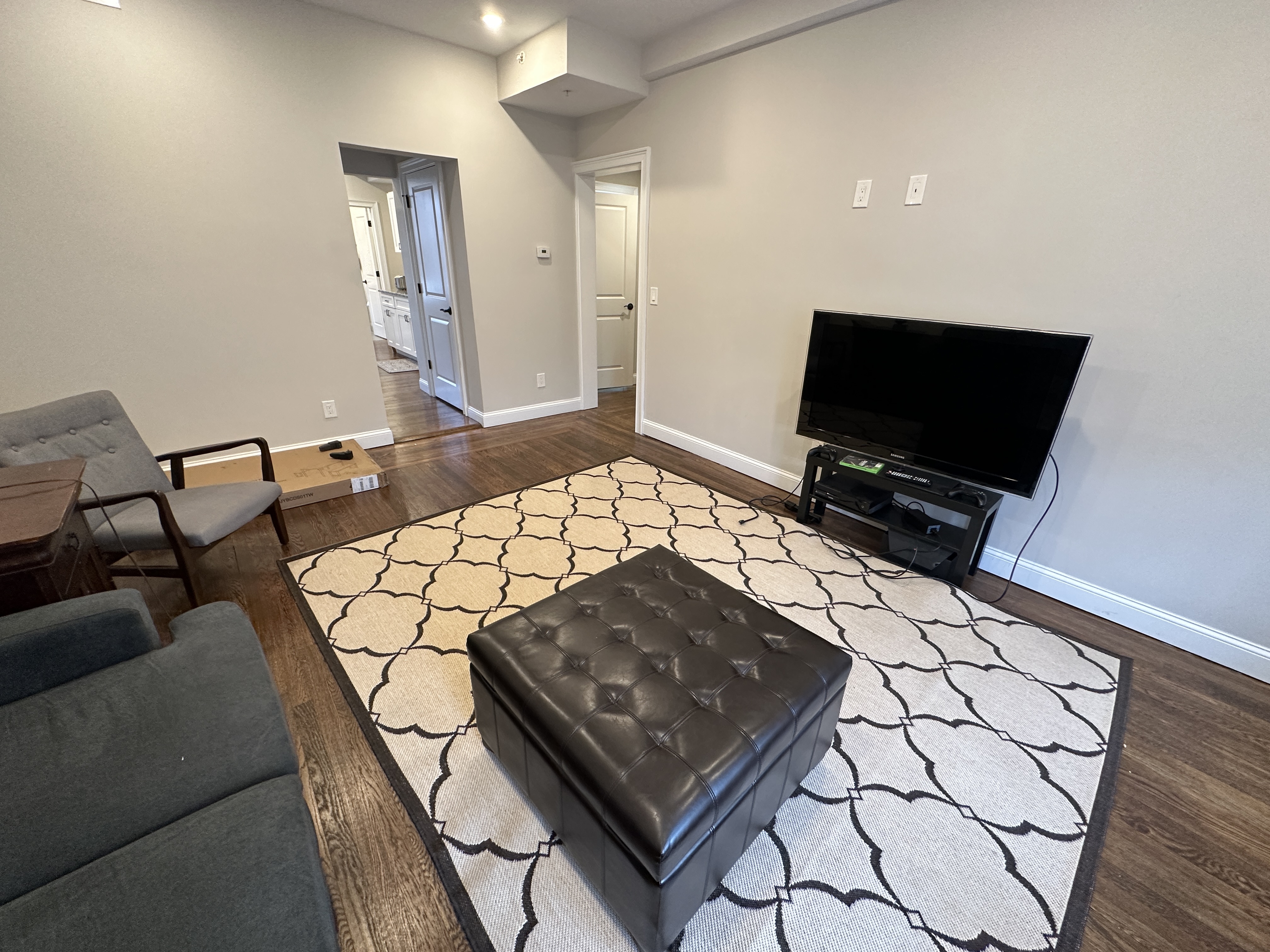 2017 Commonwealth Ave, Brighton