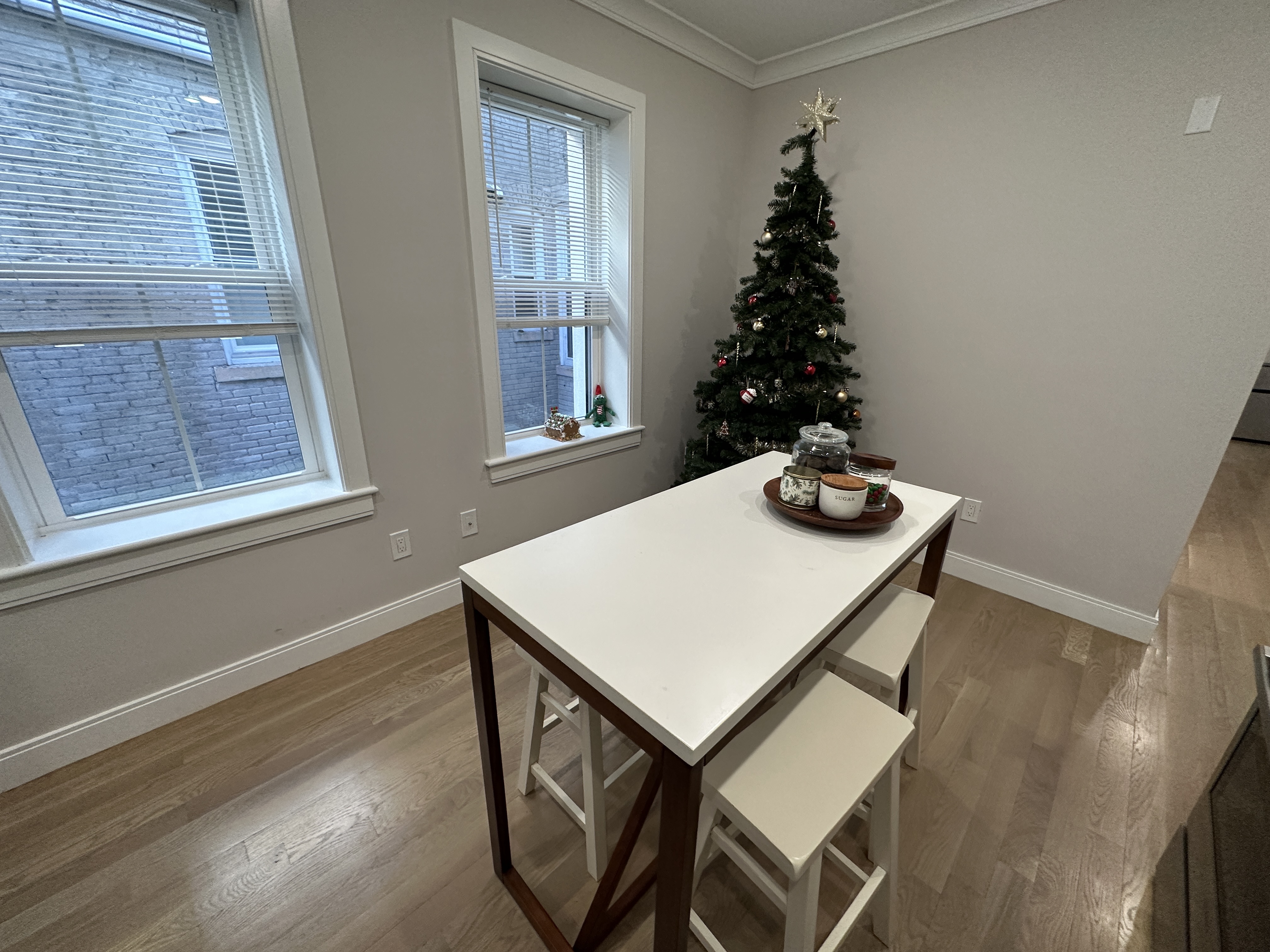 47 Englewood Ave, Brighton