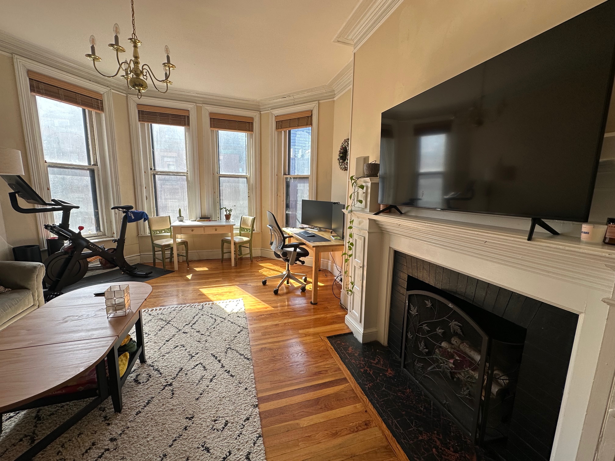 206 Commonwealth Ave, Back Bay