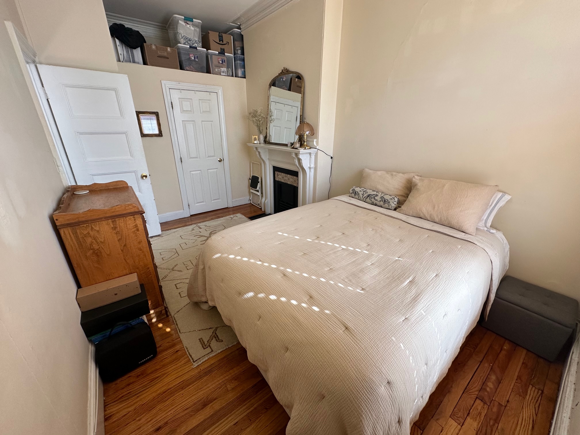 206 Commonwealth Ave, Back Bay