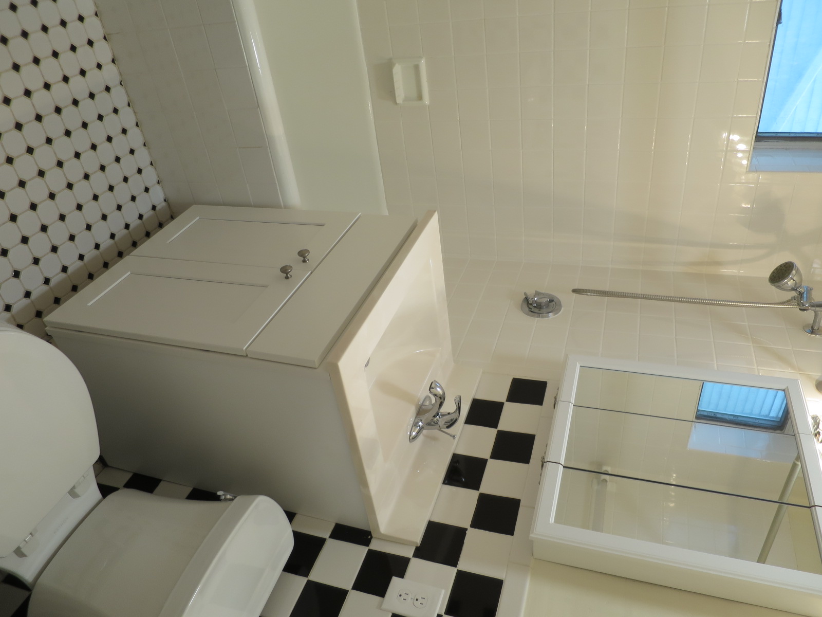 36 College Ave, Davis Square