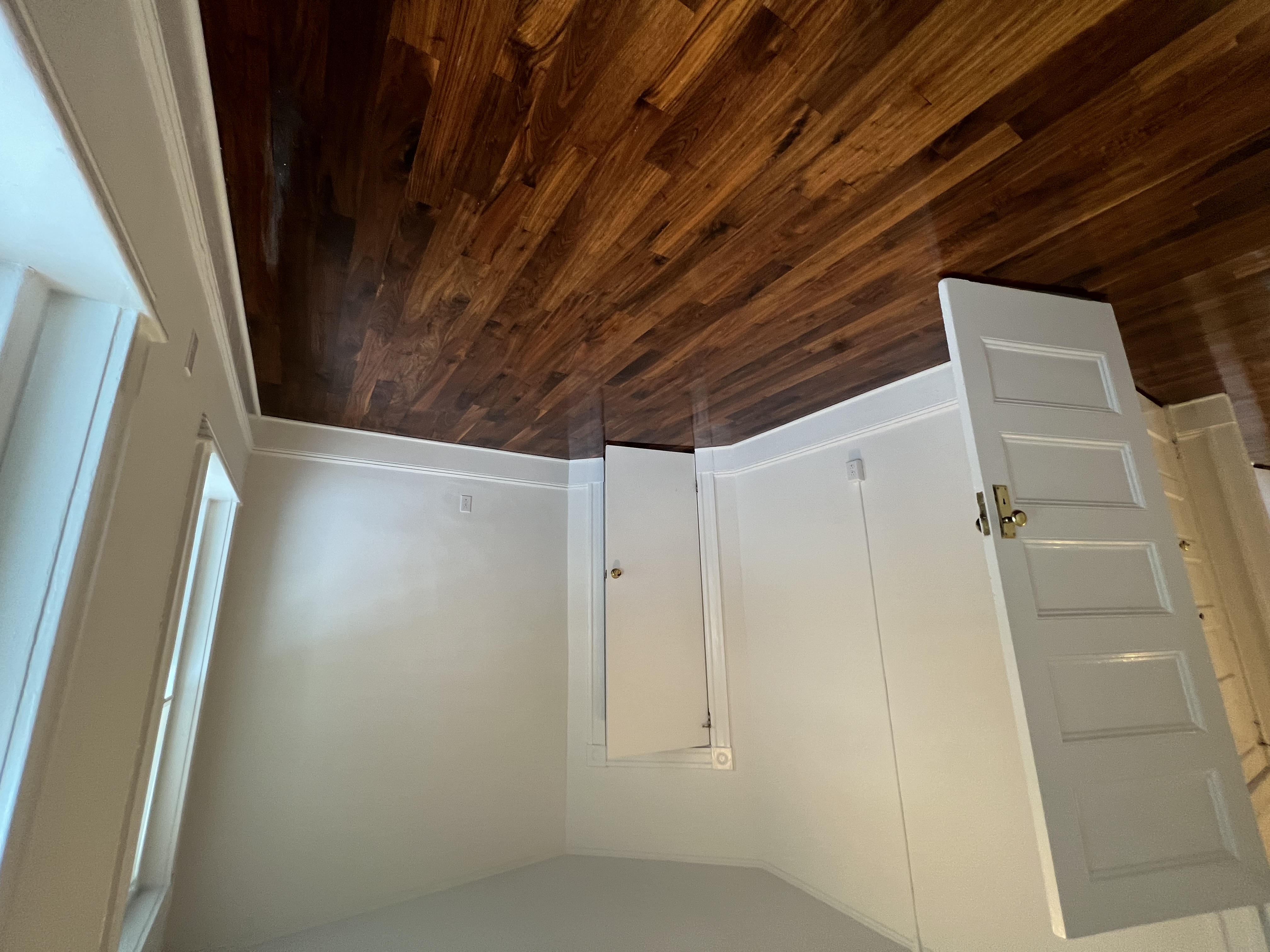 360 Beacon St, Ward Two