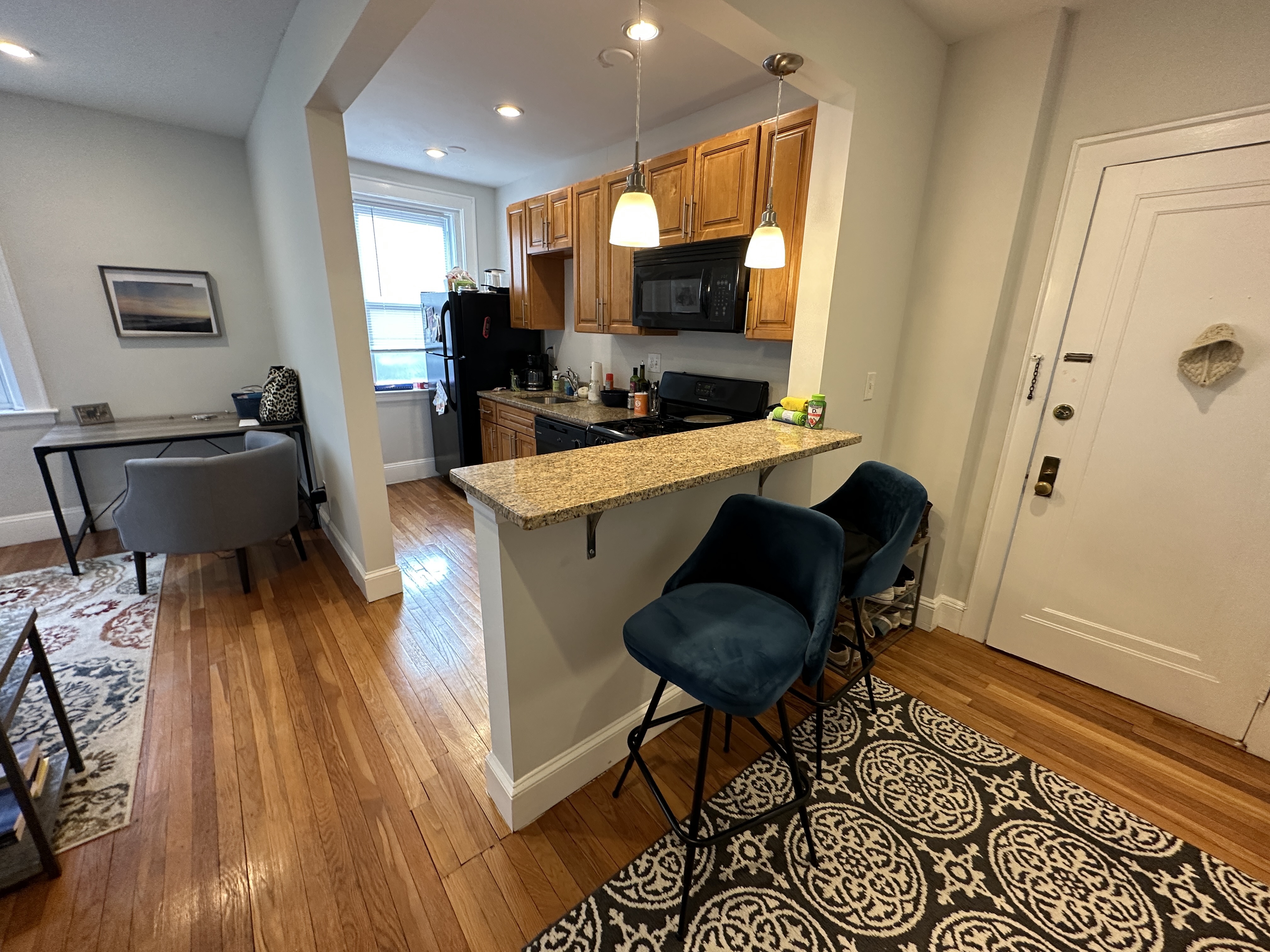 136 Highland Ave, Winter Hill