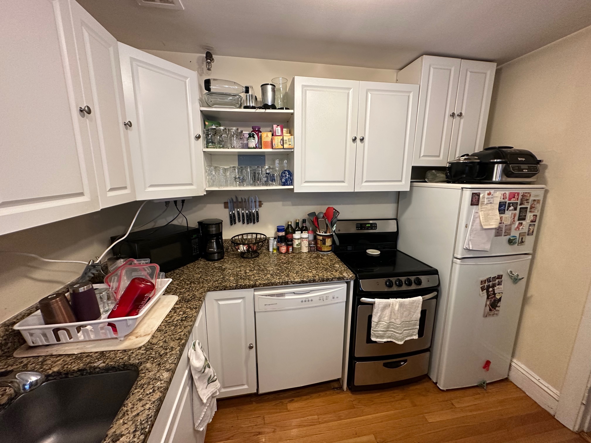 206 Commonwealth Ave, Back Bay