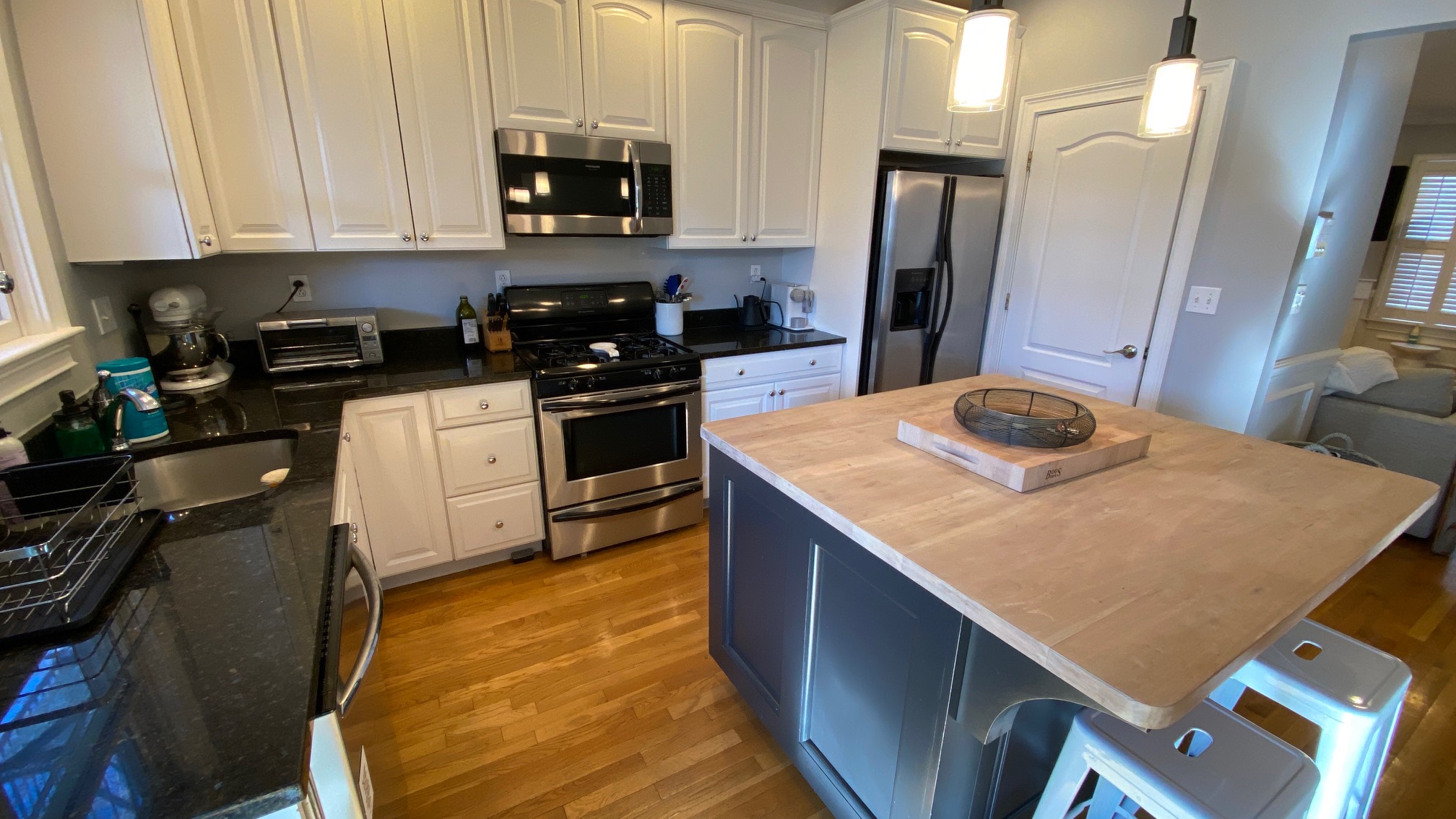 515 8th St, South Boston