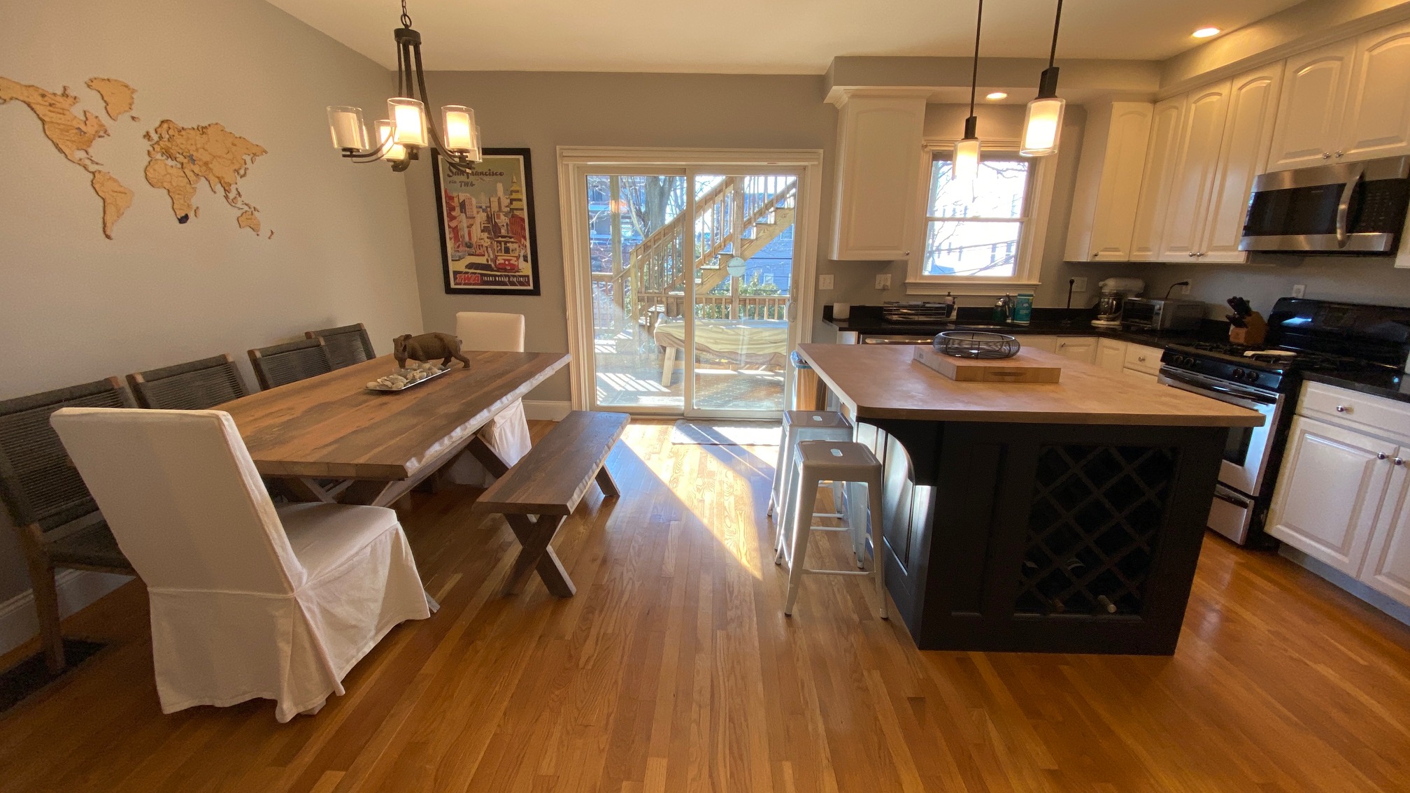 515 8th St, South Boston