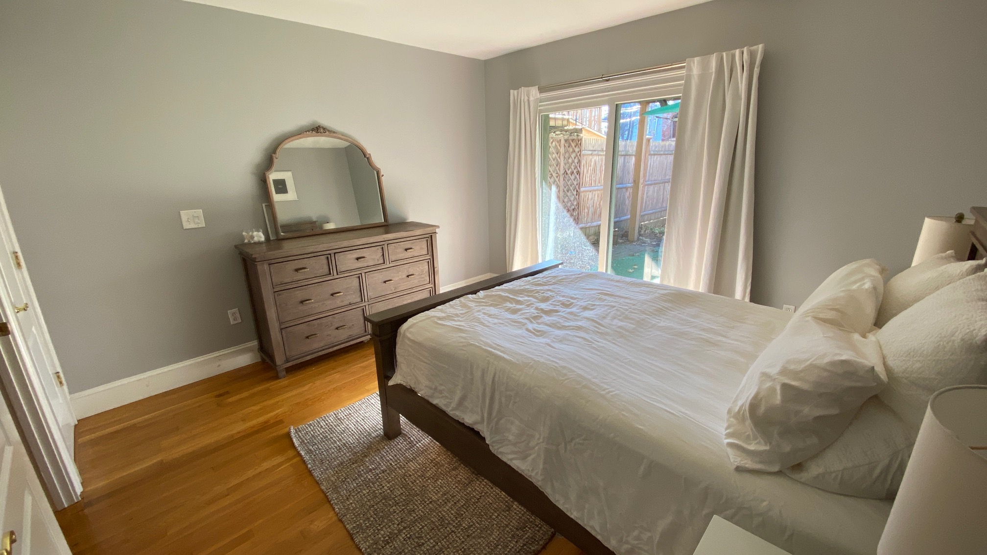 515 8th St, South Boston