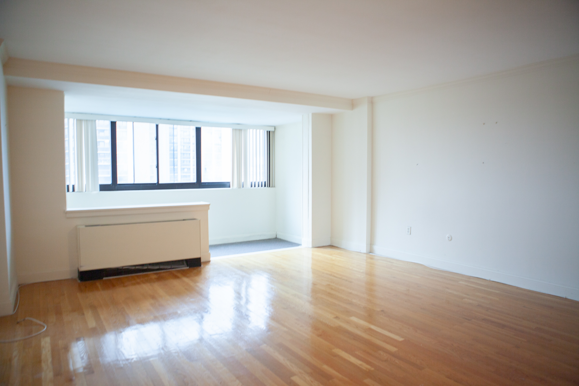 2 Hawthorne Pl, West End