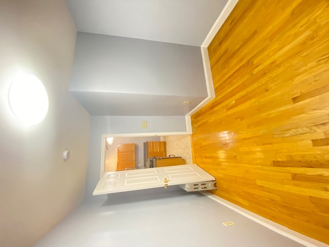 15 Portsmouth St, East Cambridge