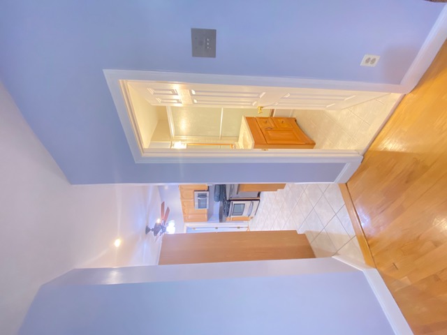 15 Portsmouth St, East Cambridge