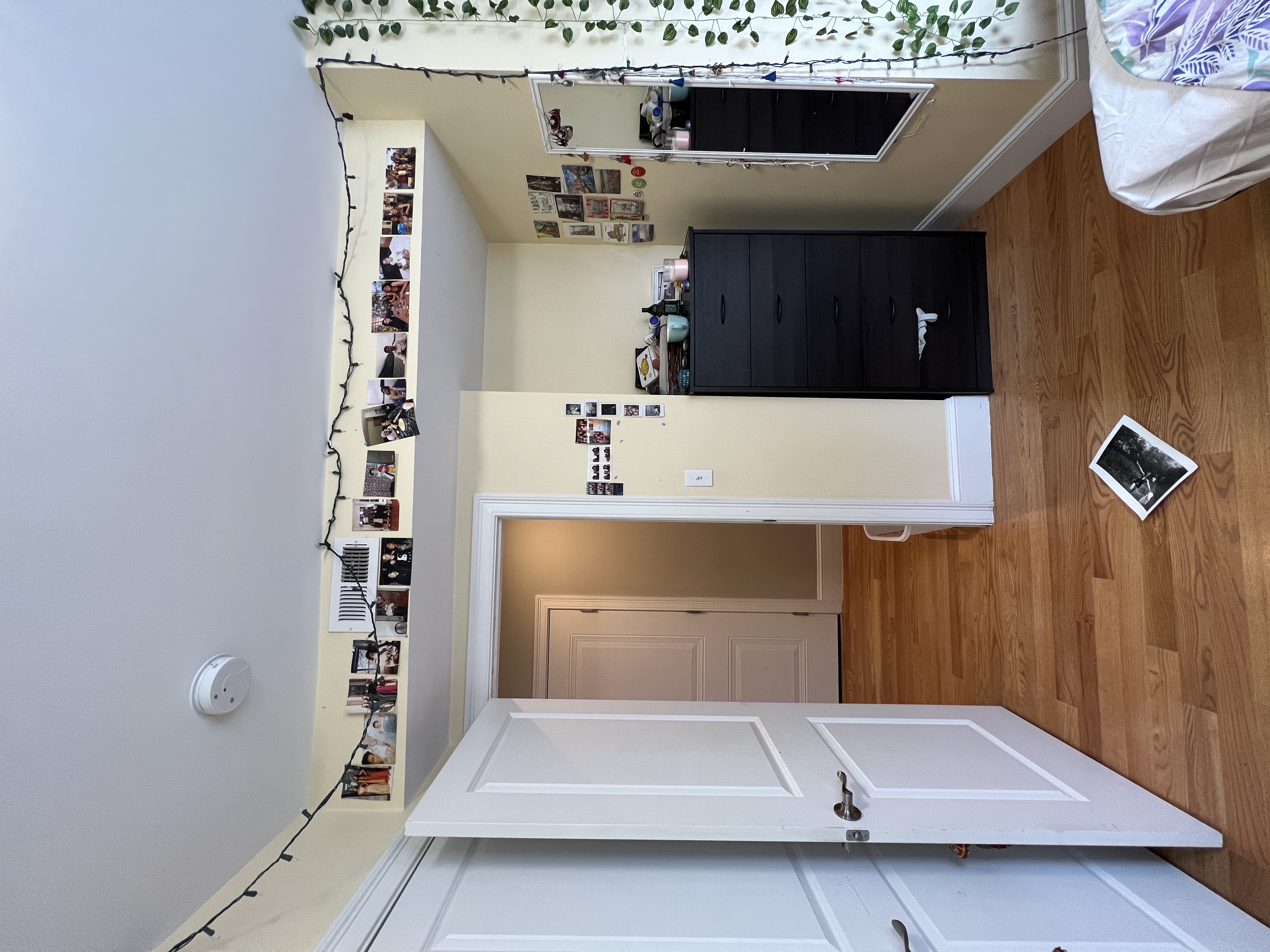 183 River, Central Square