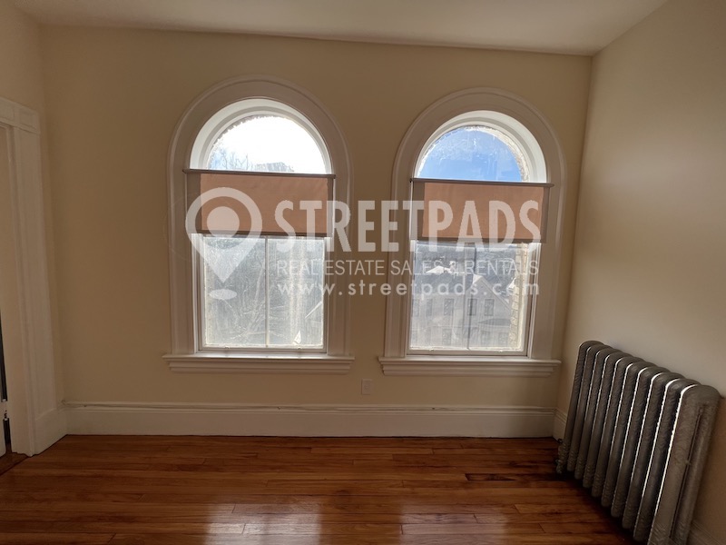 2 Ware St, Jamaica Plain