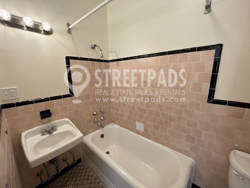 2 Ware St, Jamaica Plain