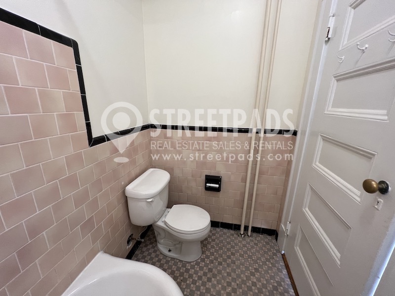 2 Ware St, Jamaica Plain