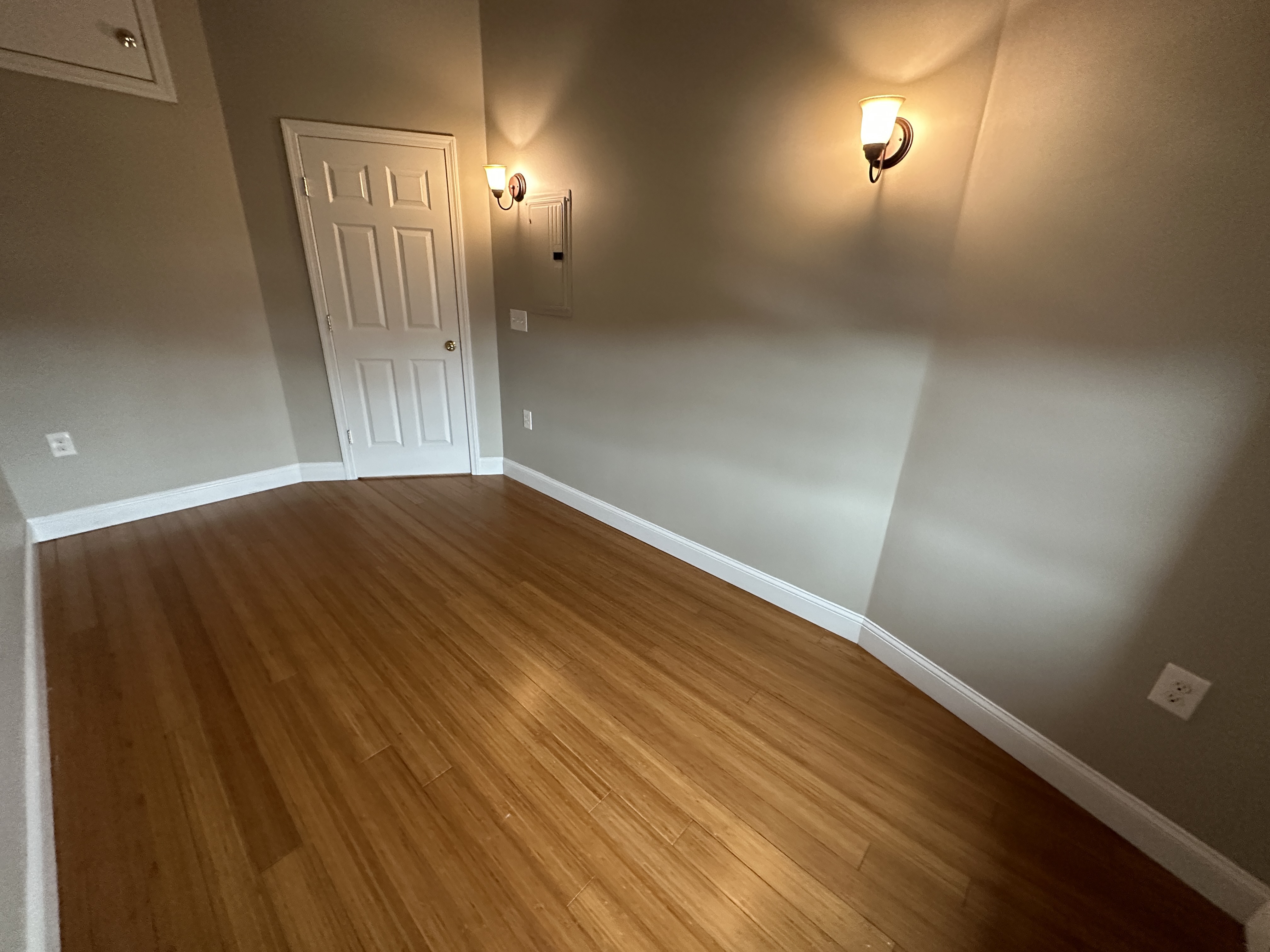 250 Newbury St, Back Bay