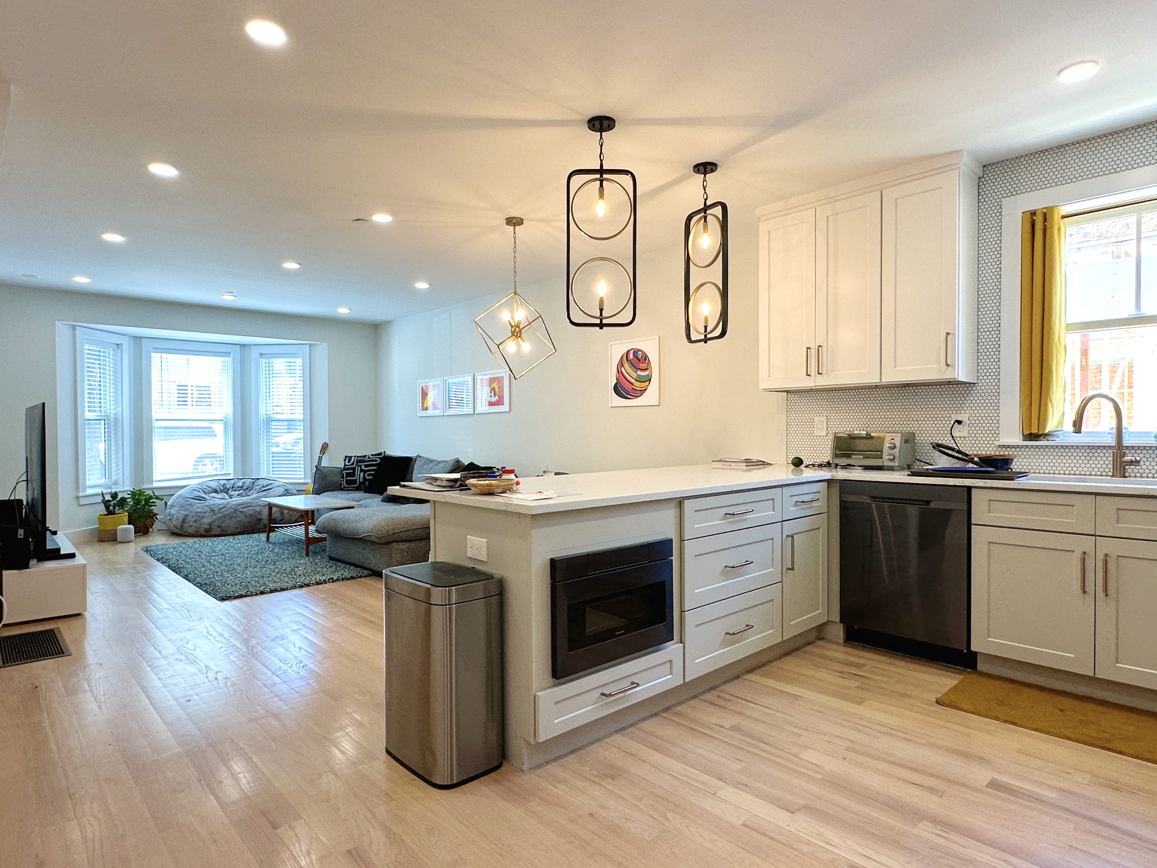 216 Havre St, East Boston