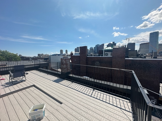 172 Salem St, North End