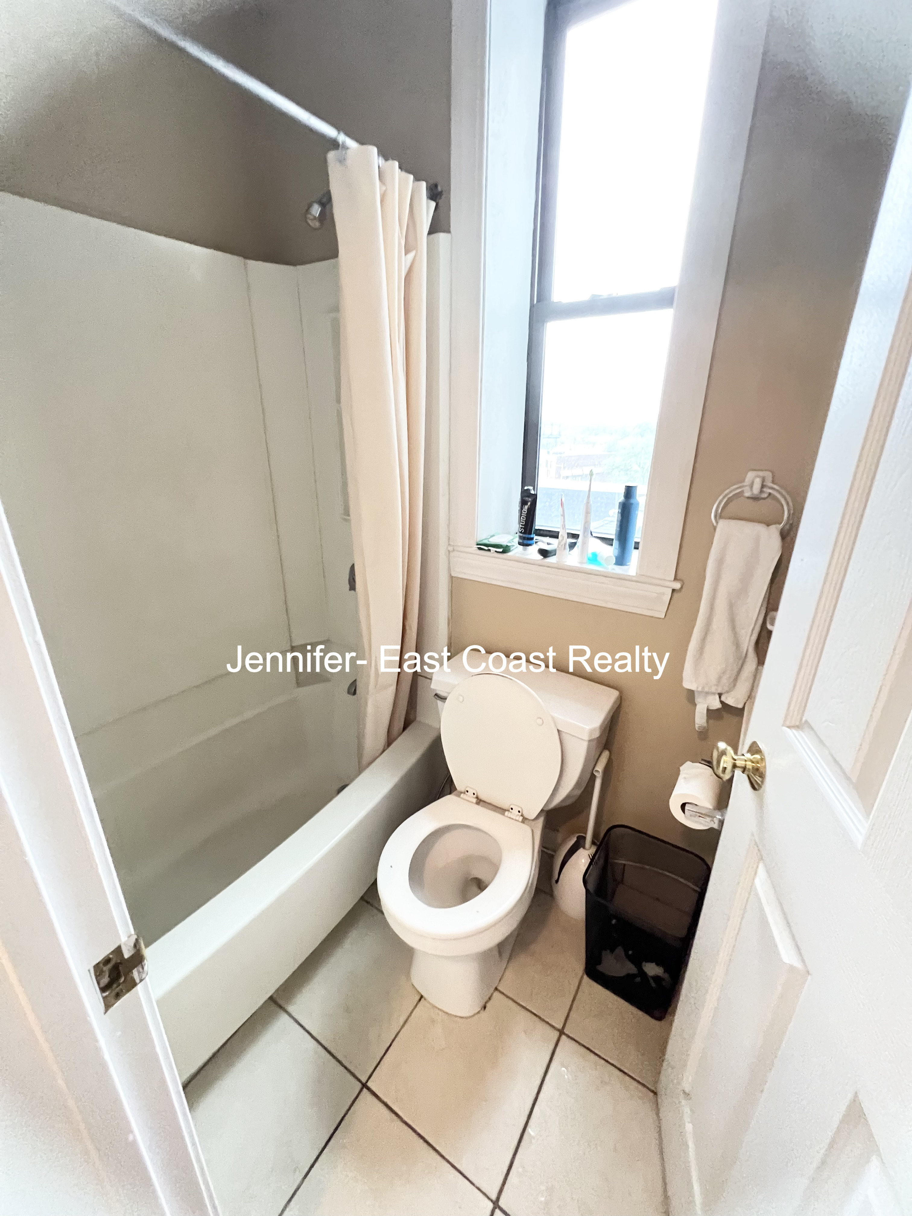 17 Highgate St, Allston