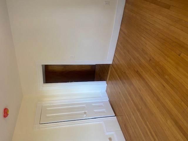 9 Moore St, Davis Square