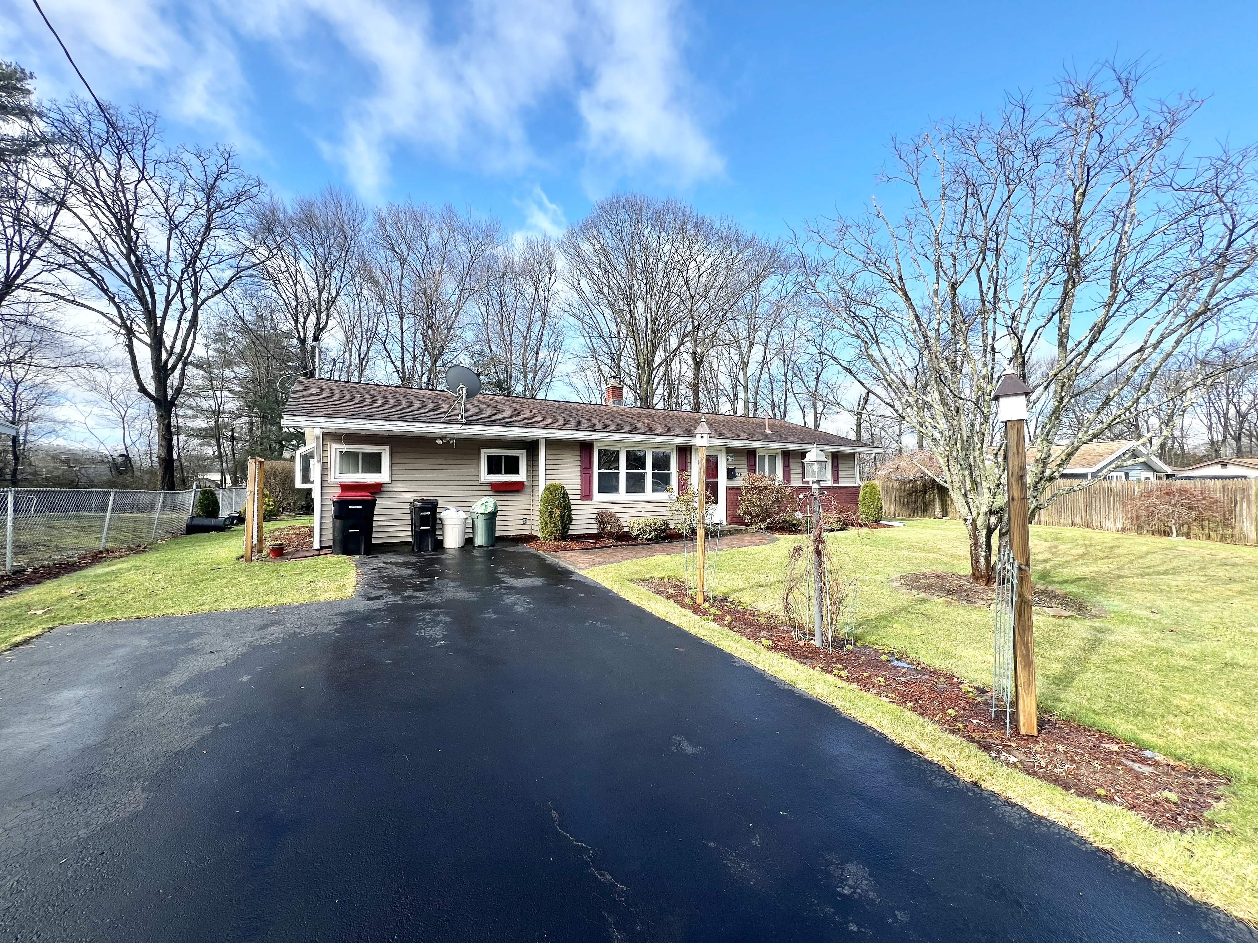 216 Elsie Rd, Brockton