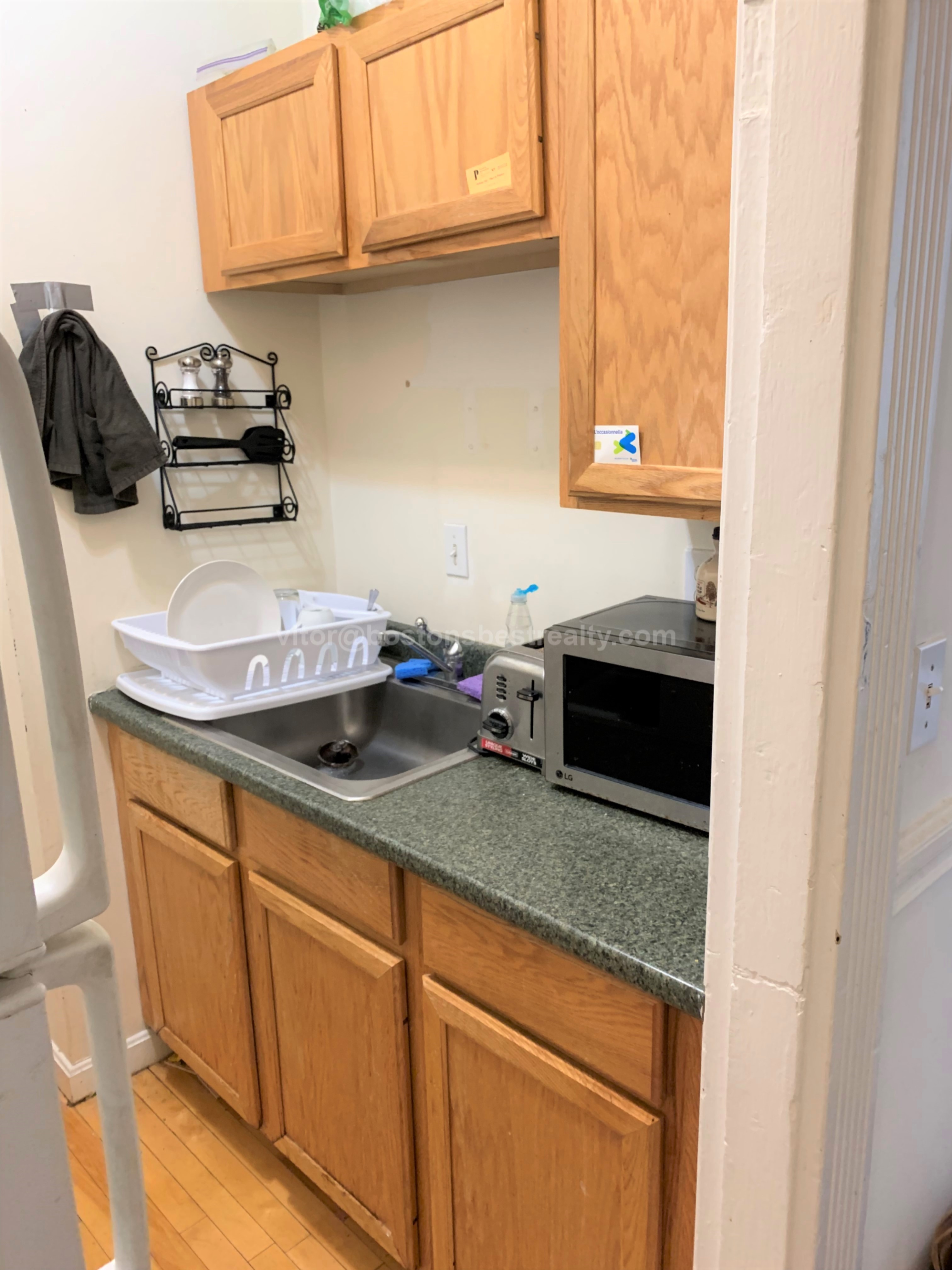 1318 Commonwealth Ave, Allston