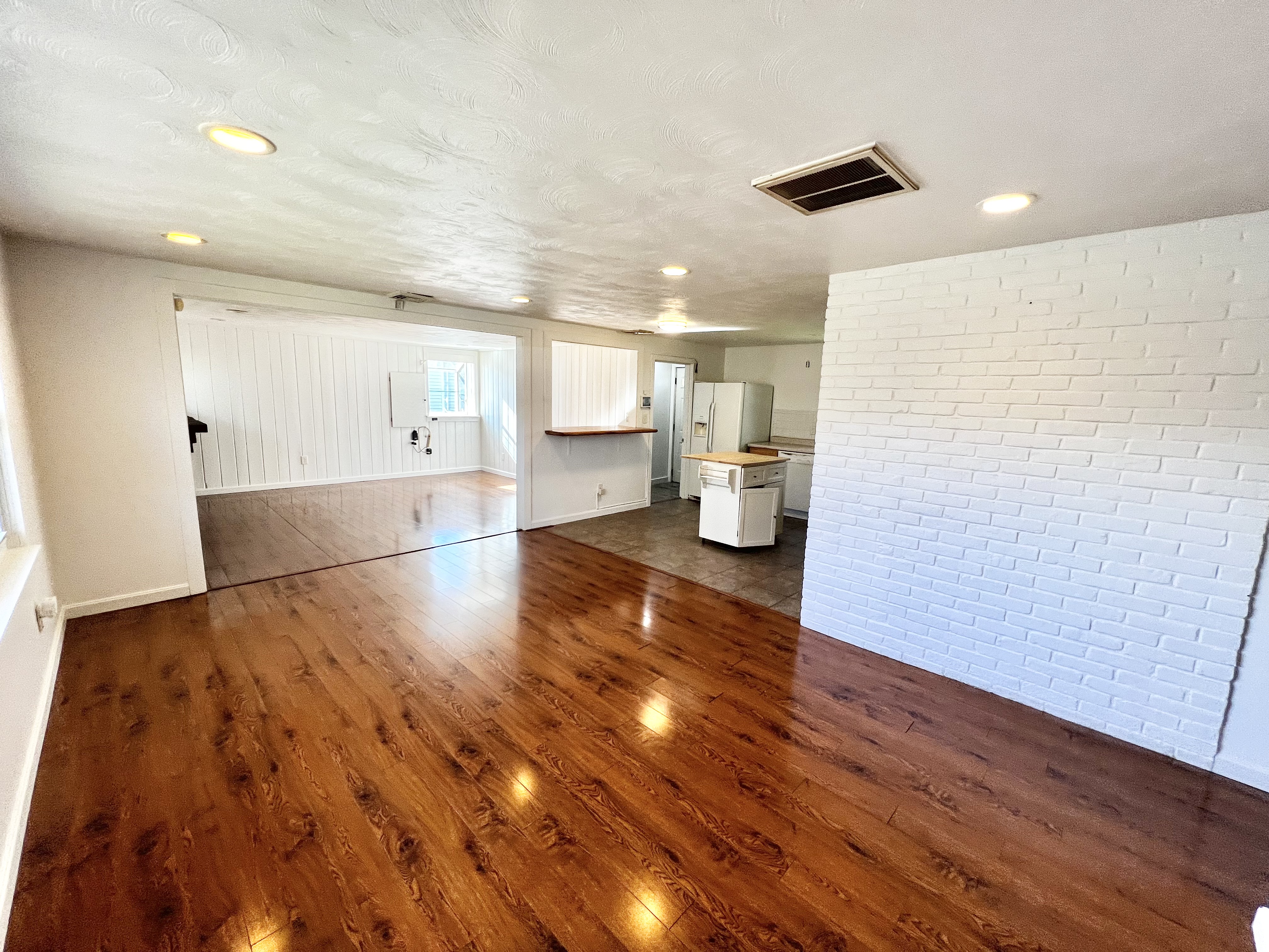 216 Elsie Rd, Brockton