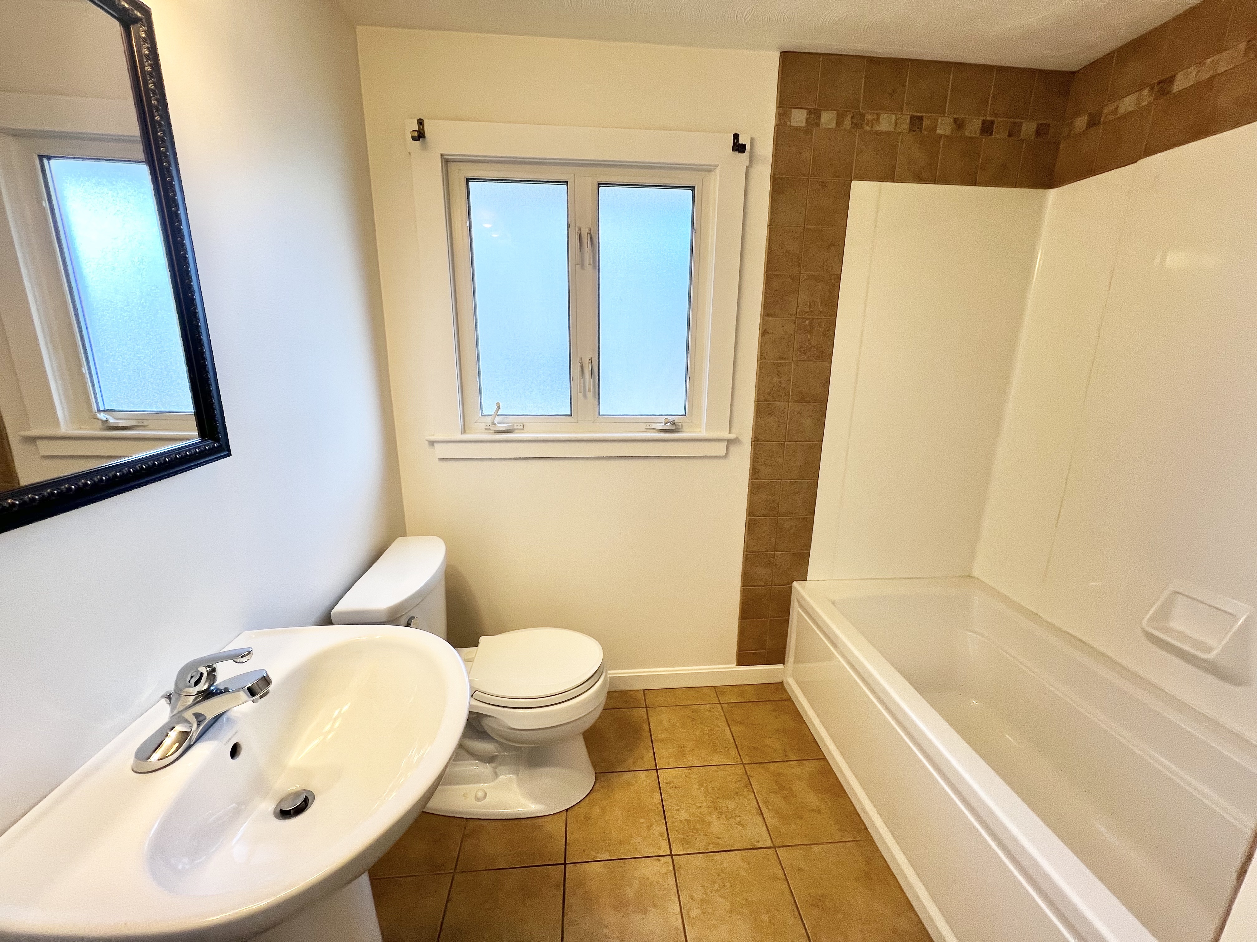 216 Elsie Rd, Brockton