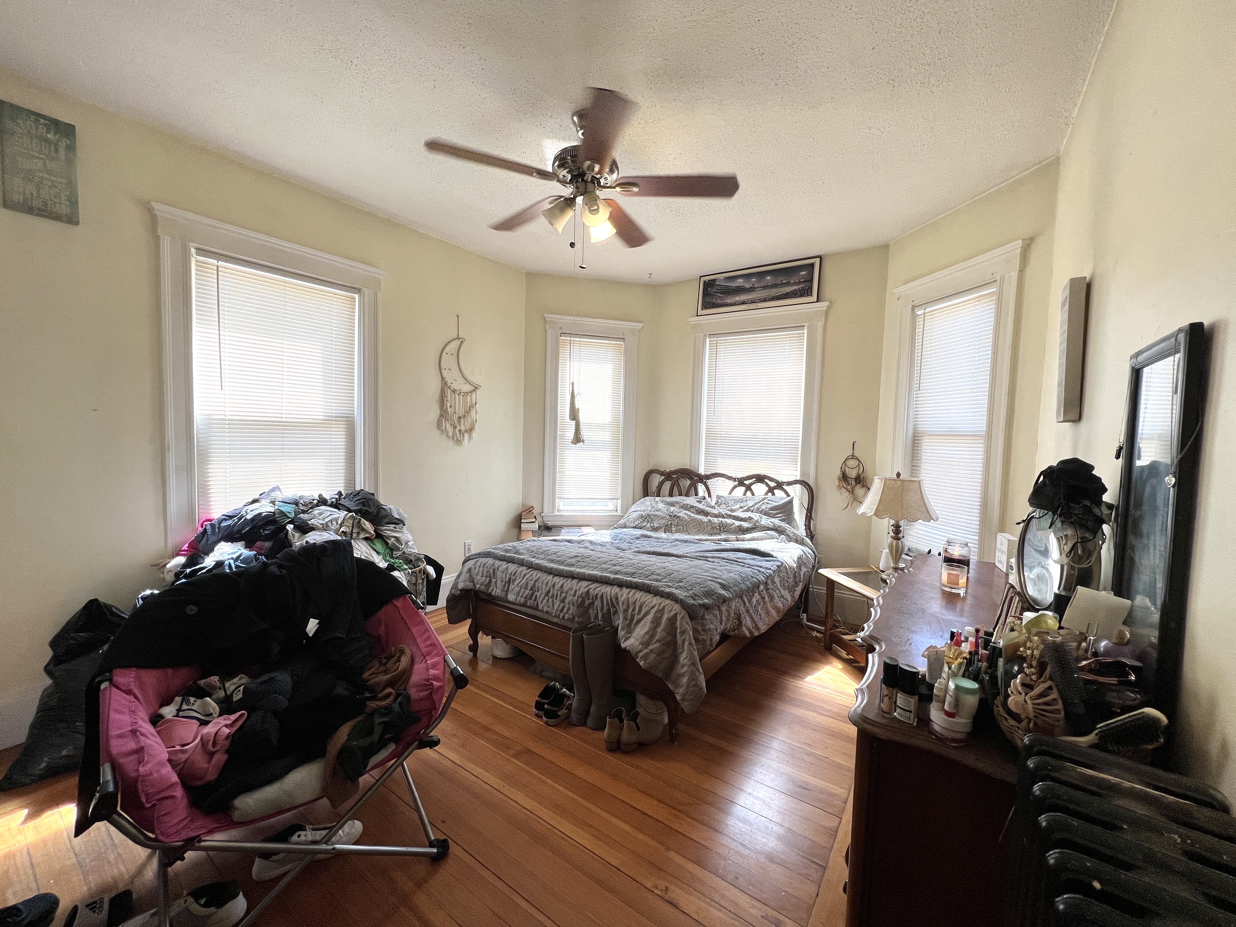 223 Holland St, Teele Square