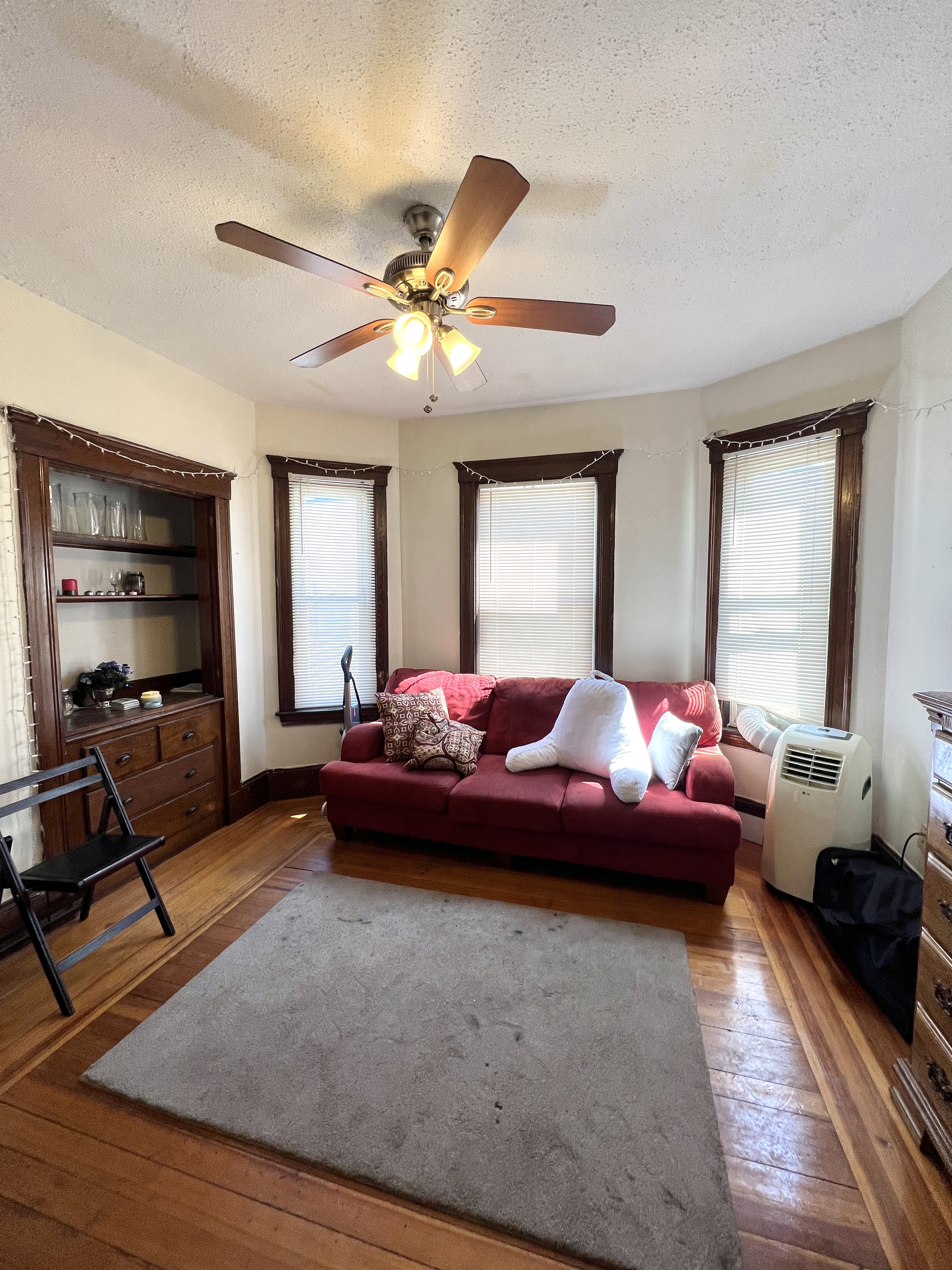 223 Holland St, Teele Square