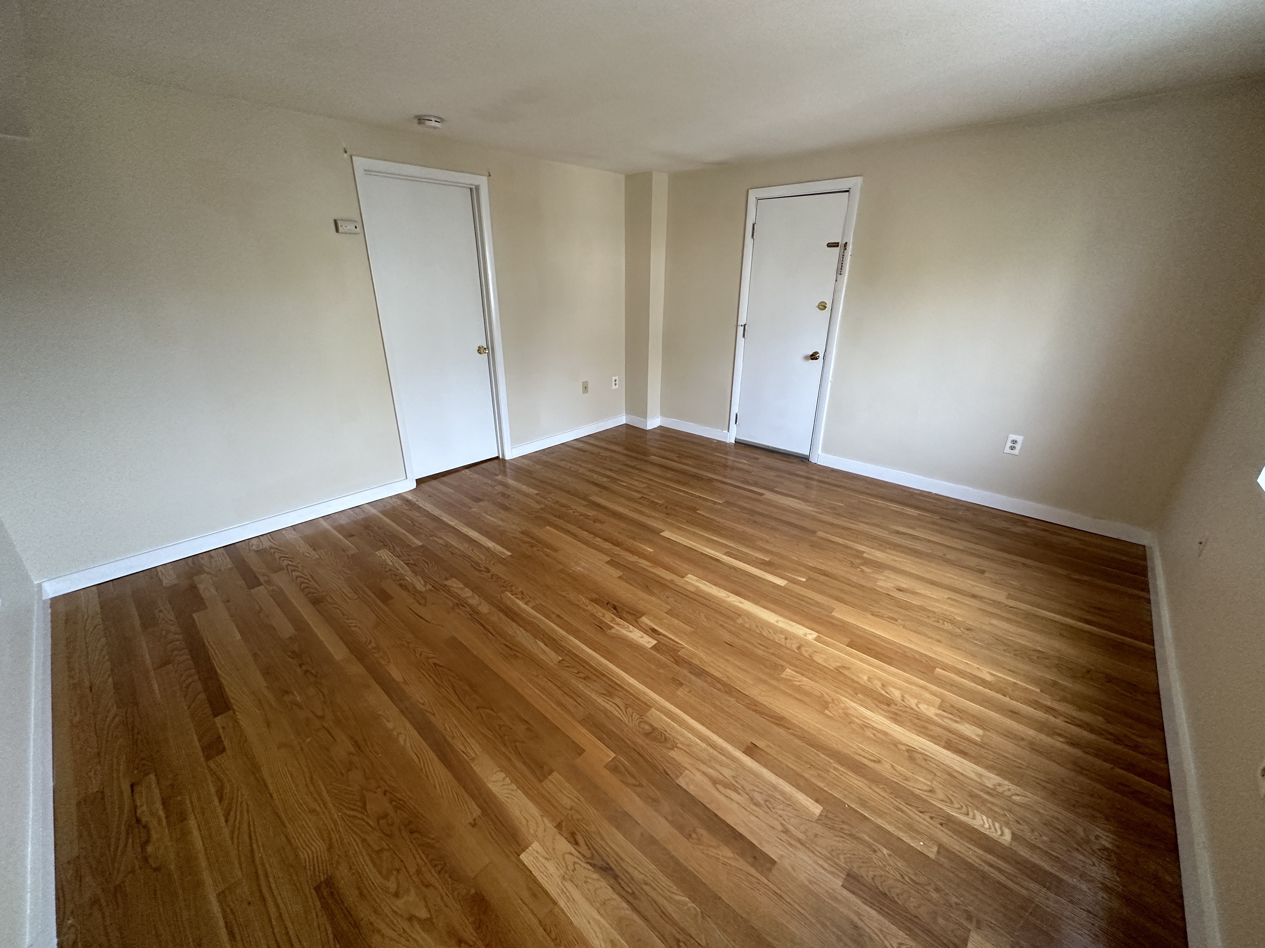 385 Dorchester St, South Boston