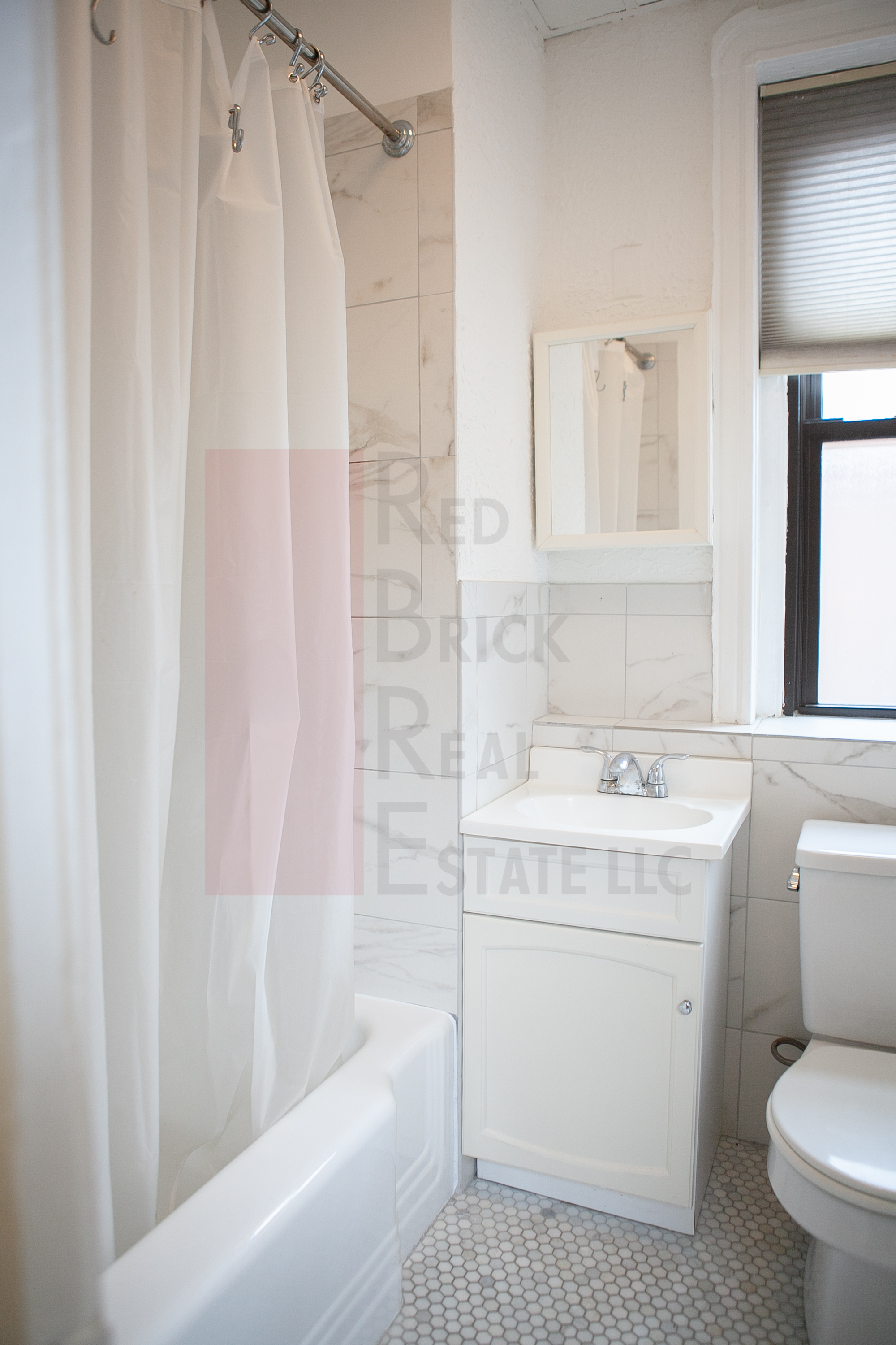 82 West Cedar St, Beacon Hill