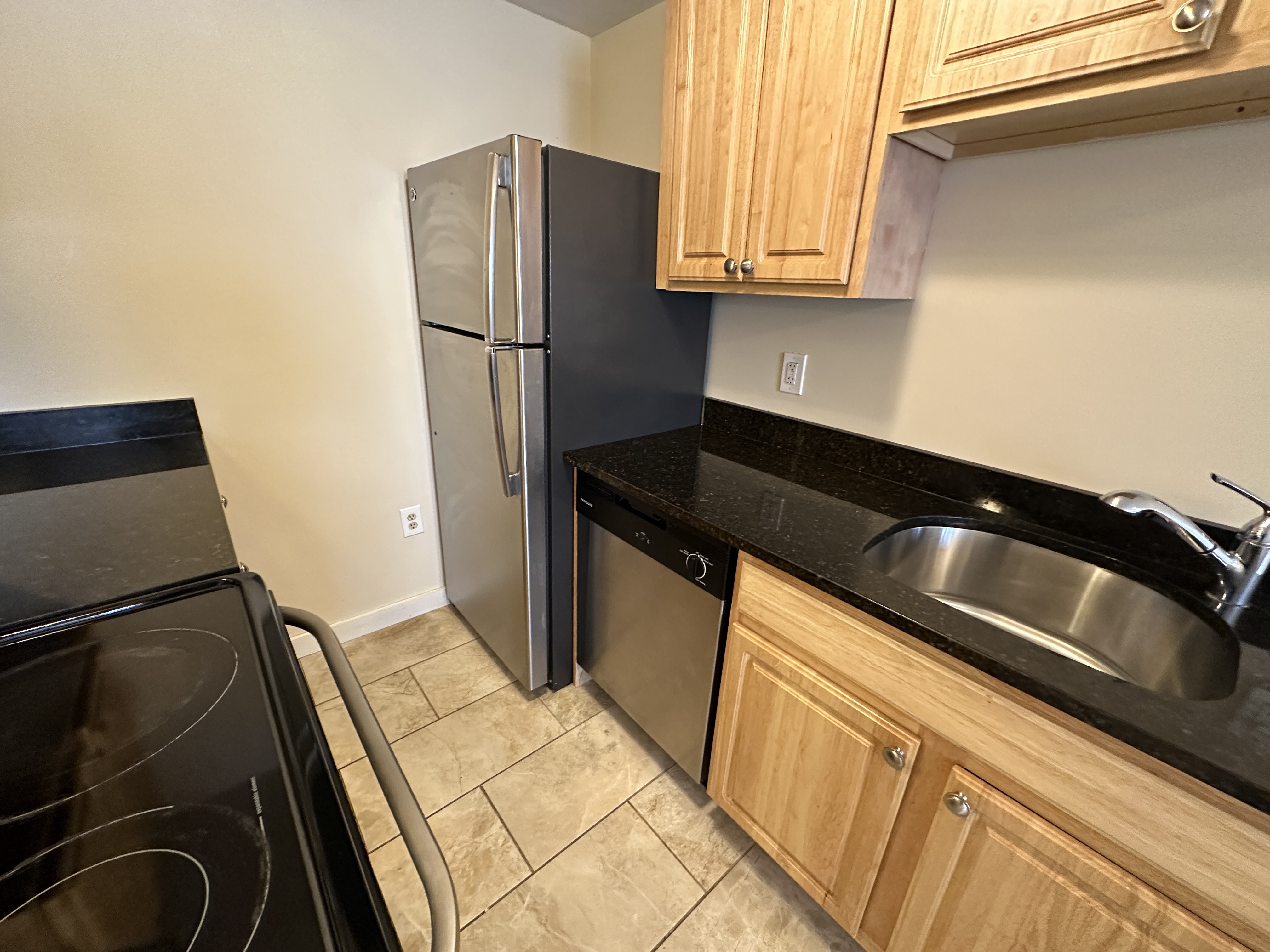 385 Dorchester St, South Boston