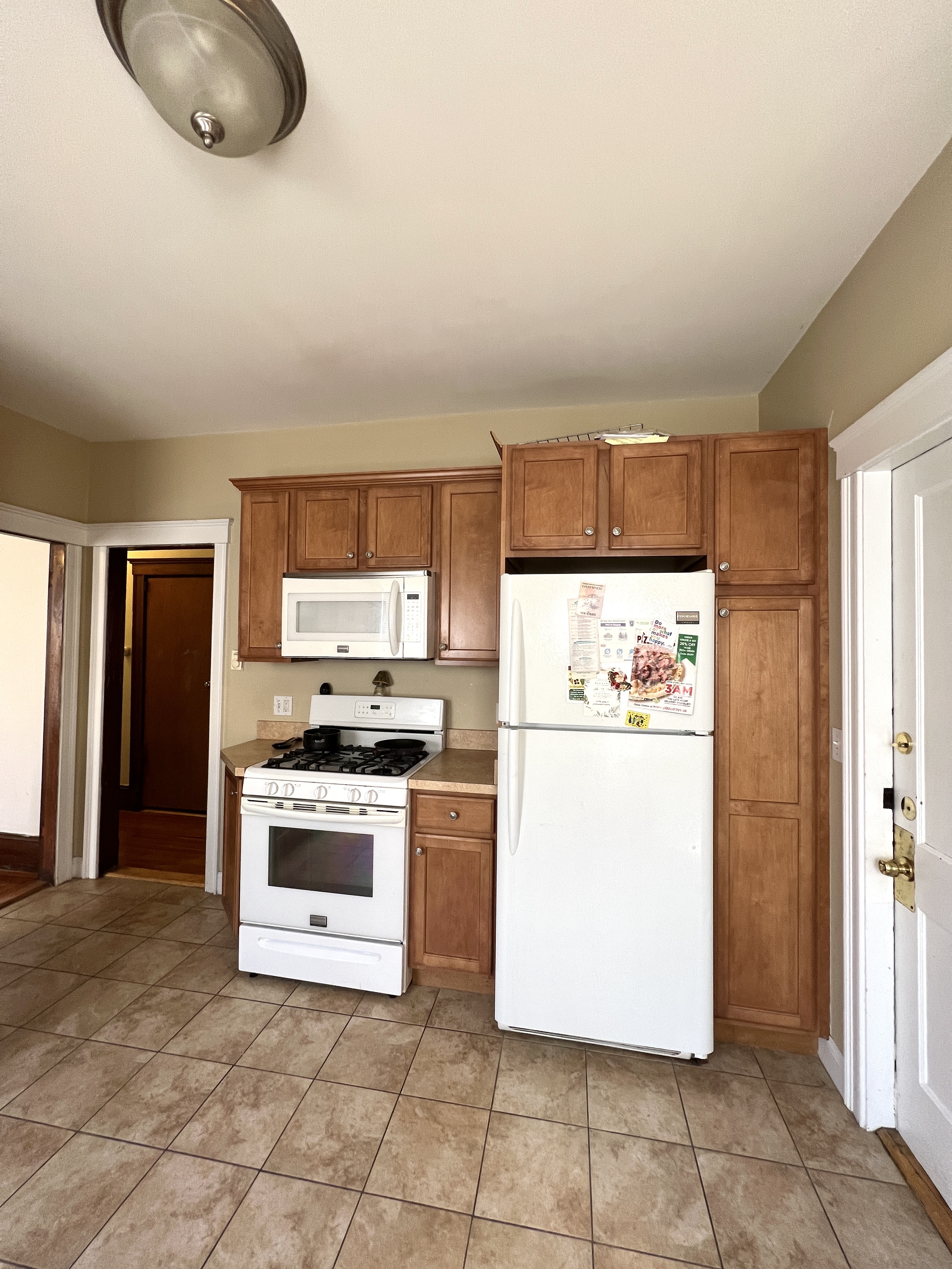 223 Holland St, Teele Square