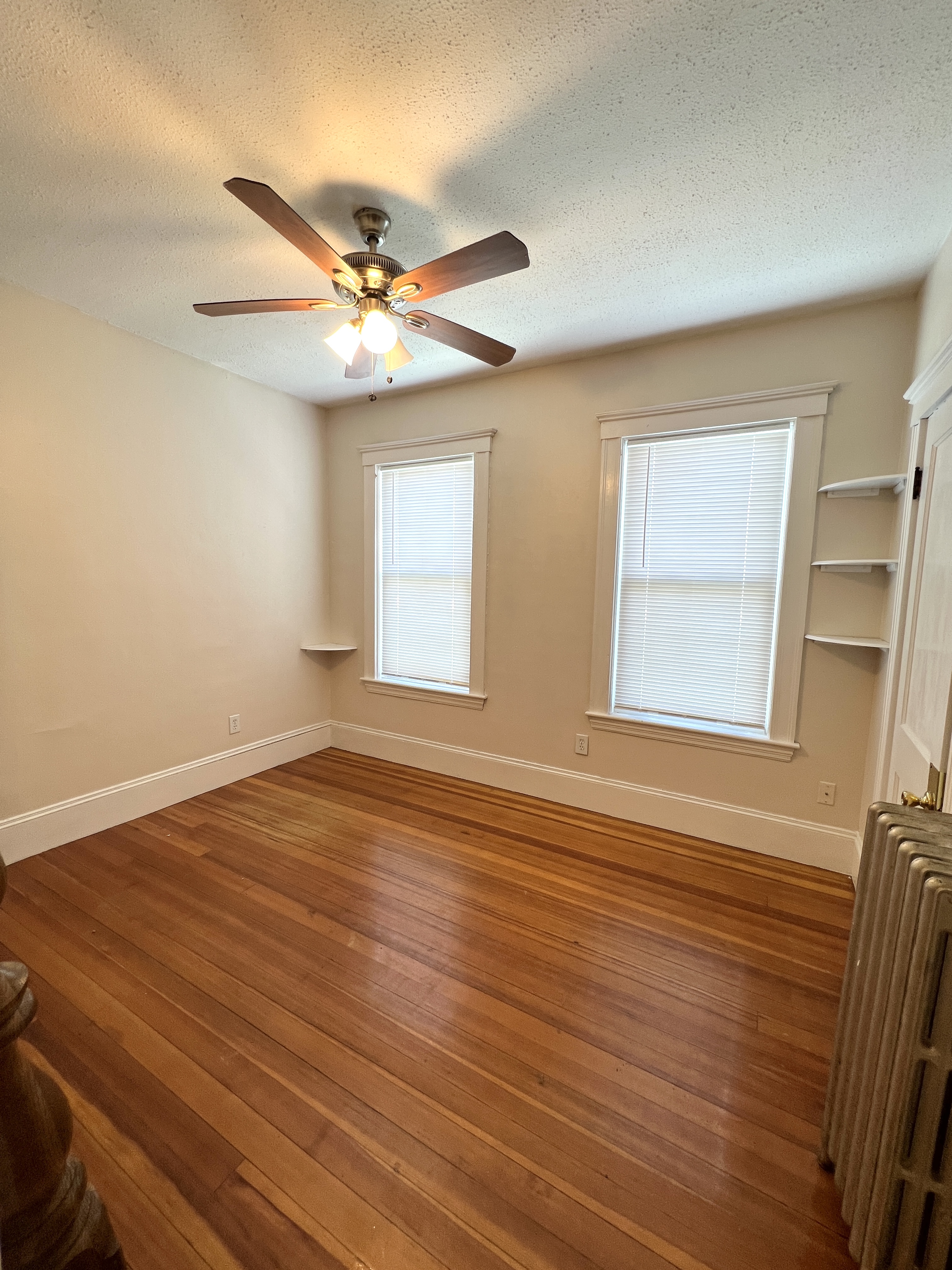 223 Holland St, Teele Square