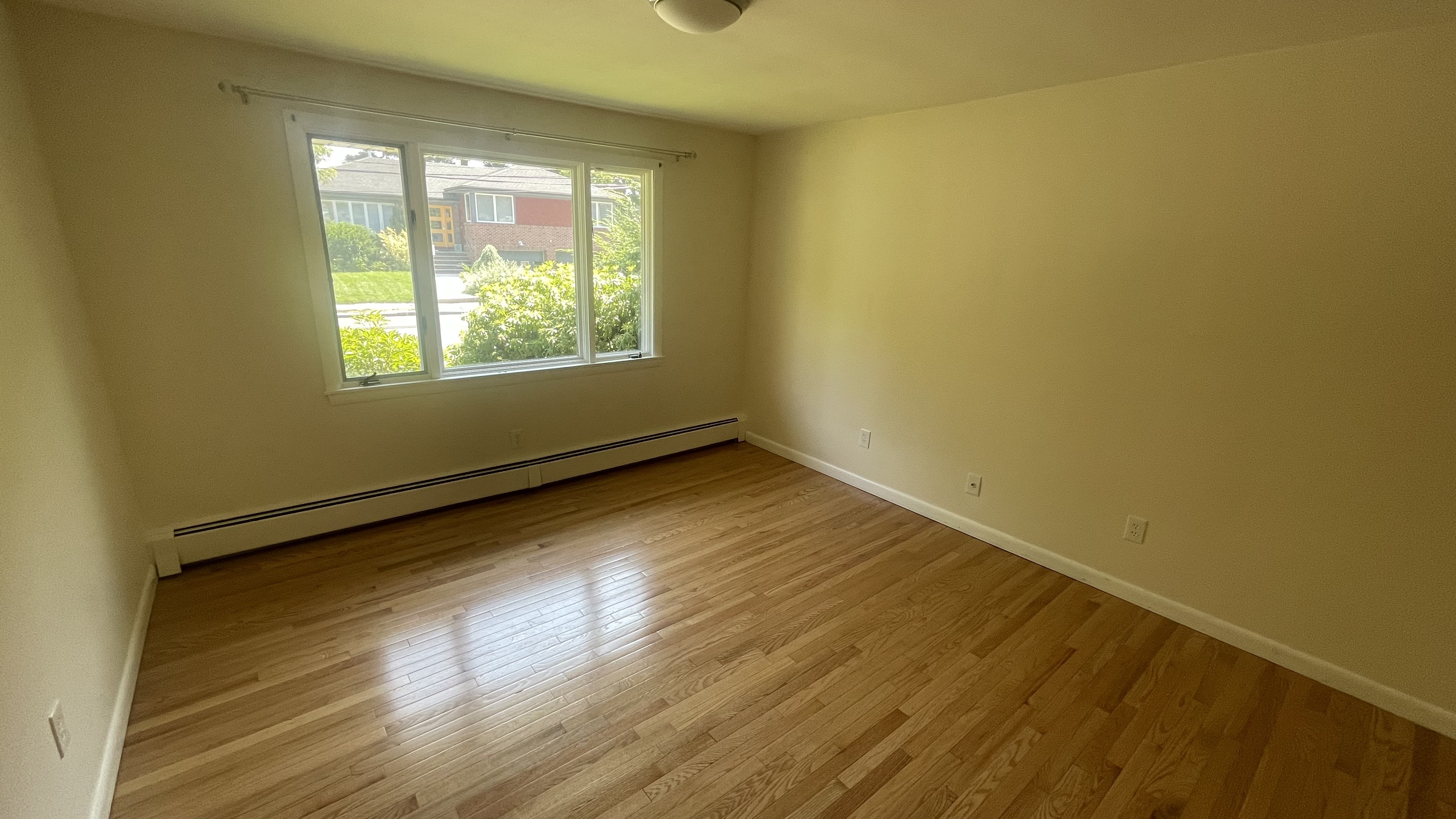 20 Mossdale Rd, Jamaica Plain