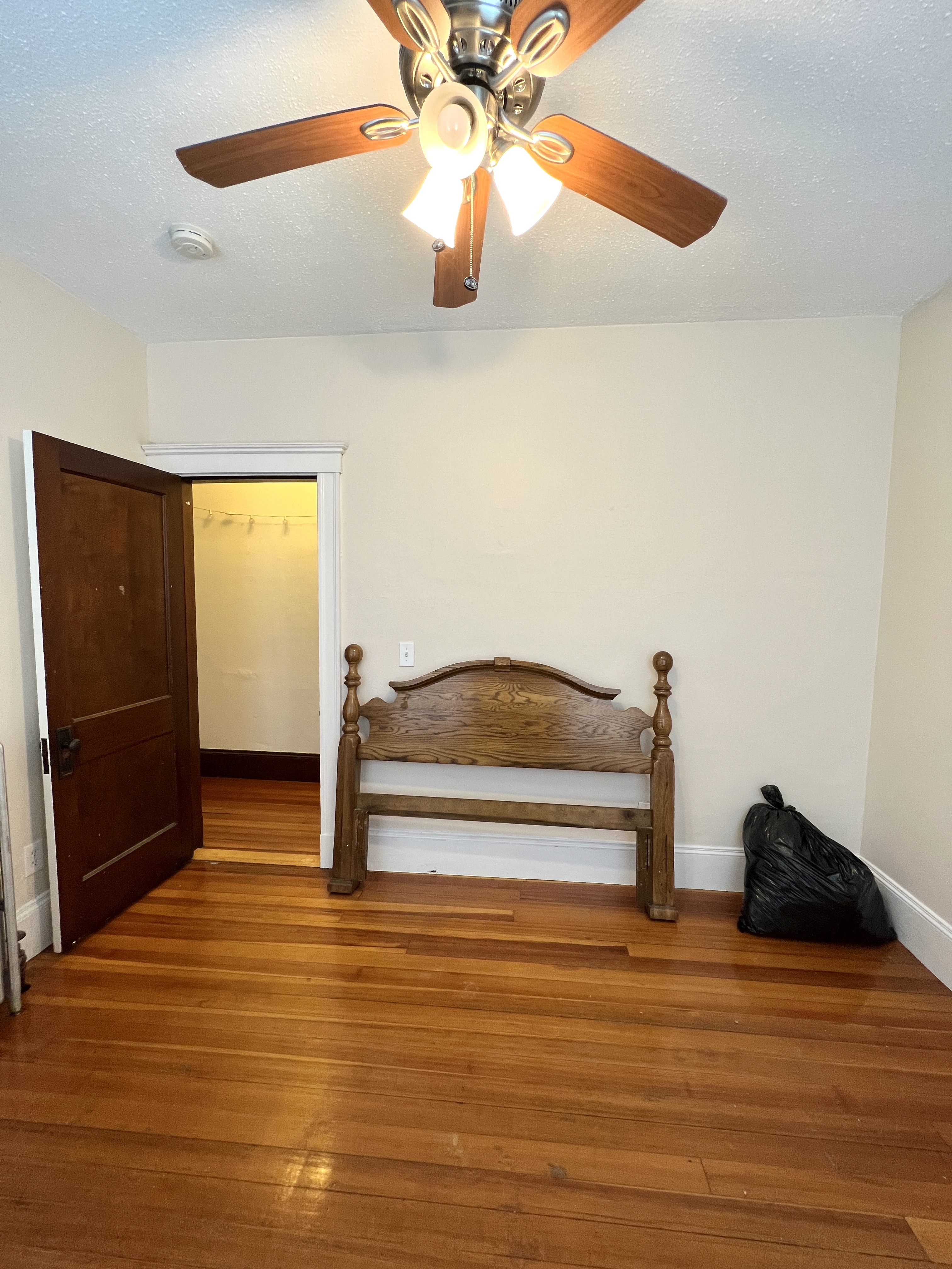 223 Holland St, Teele Square