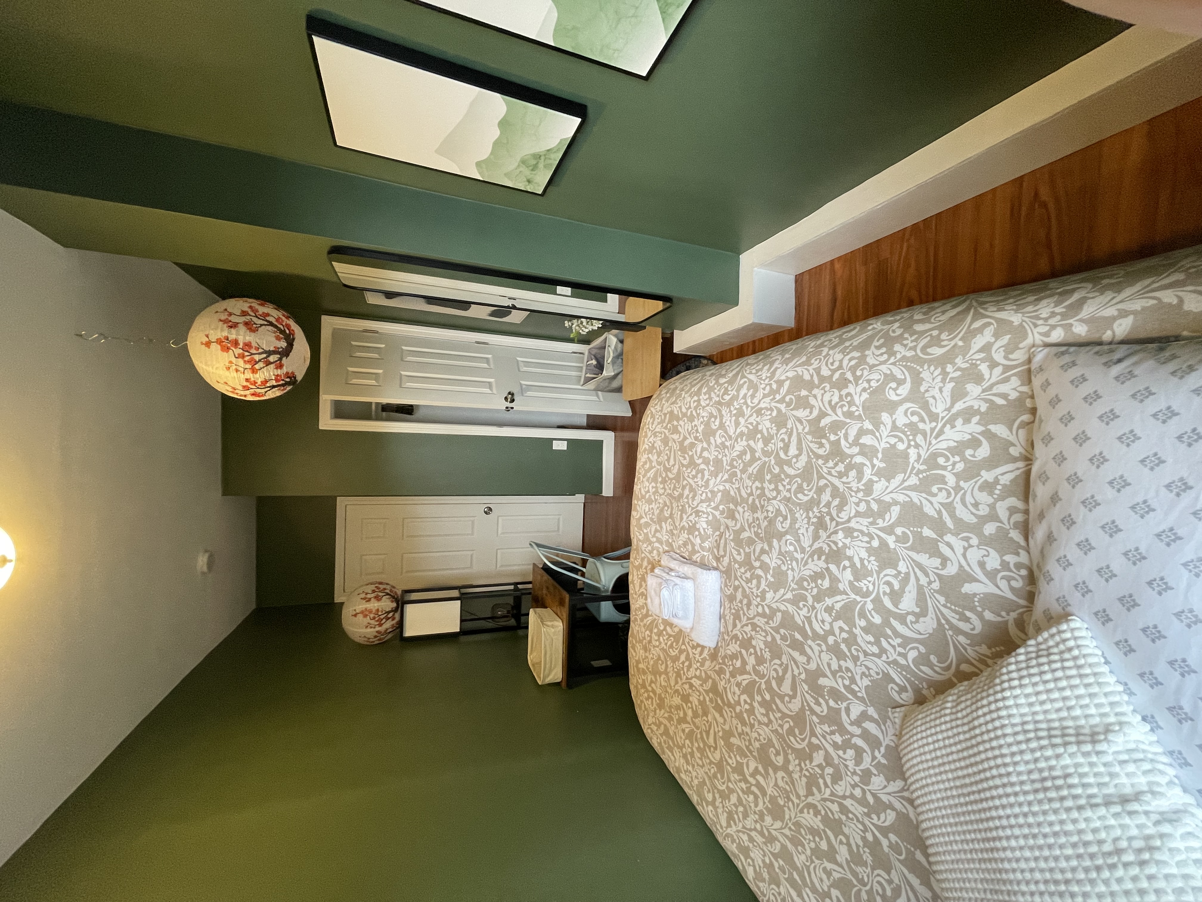 871 Harrison Ave, Roxbury