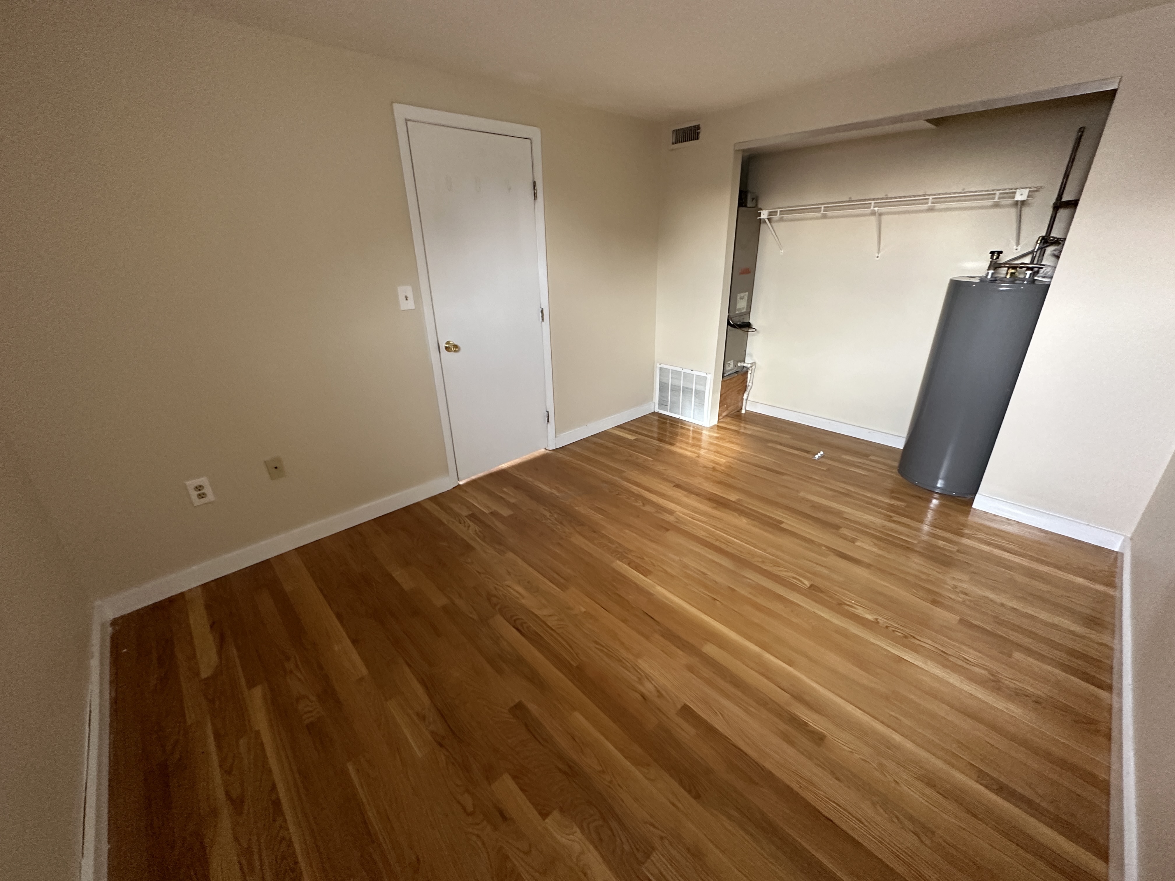 385 Dorchester St, South Boston