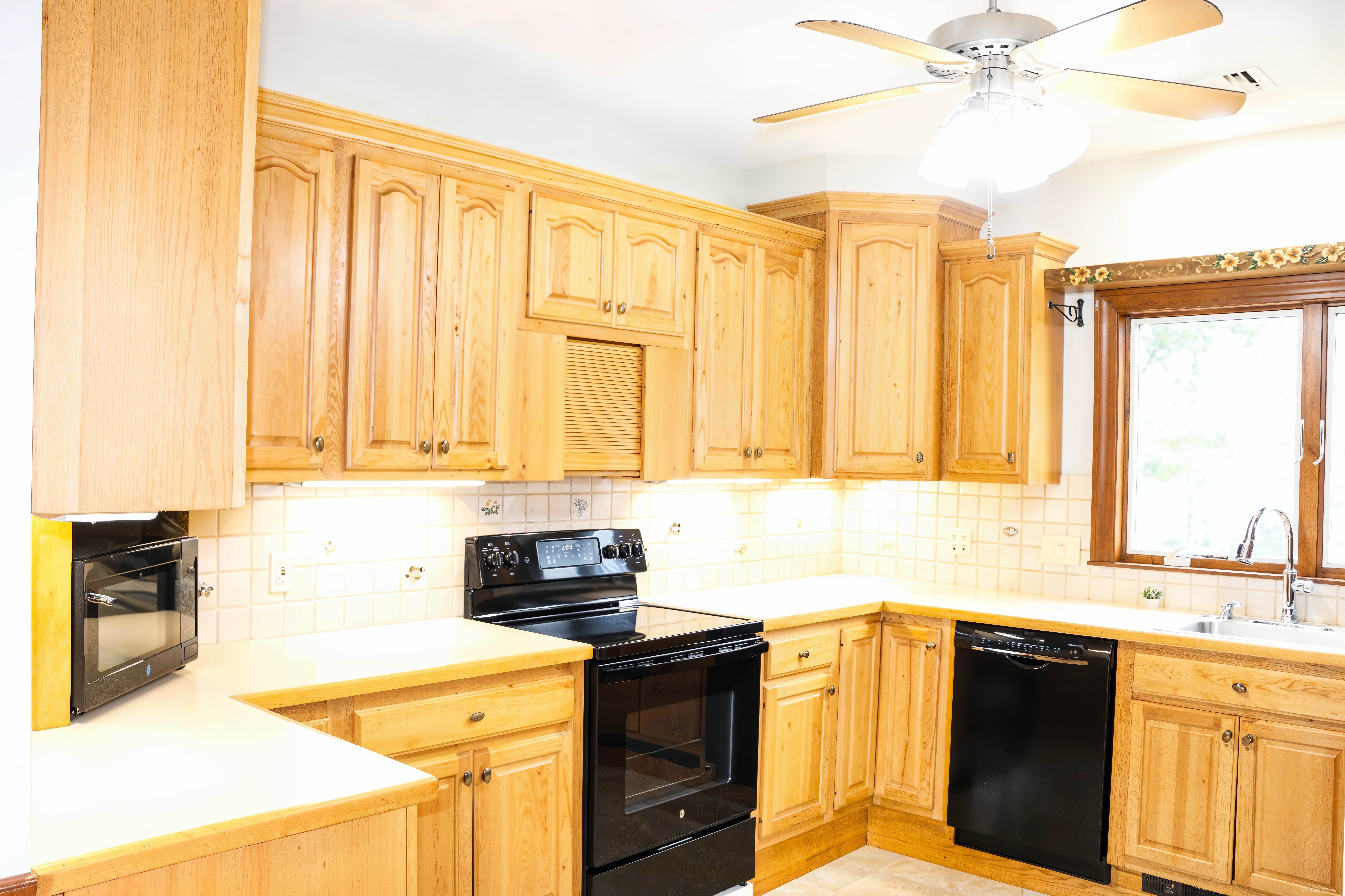 17 19 Burton Ter, Weymouth