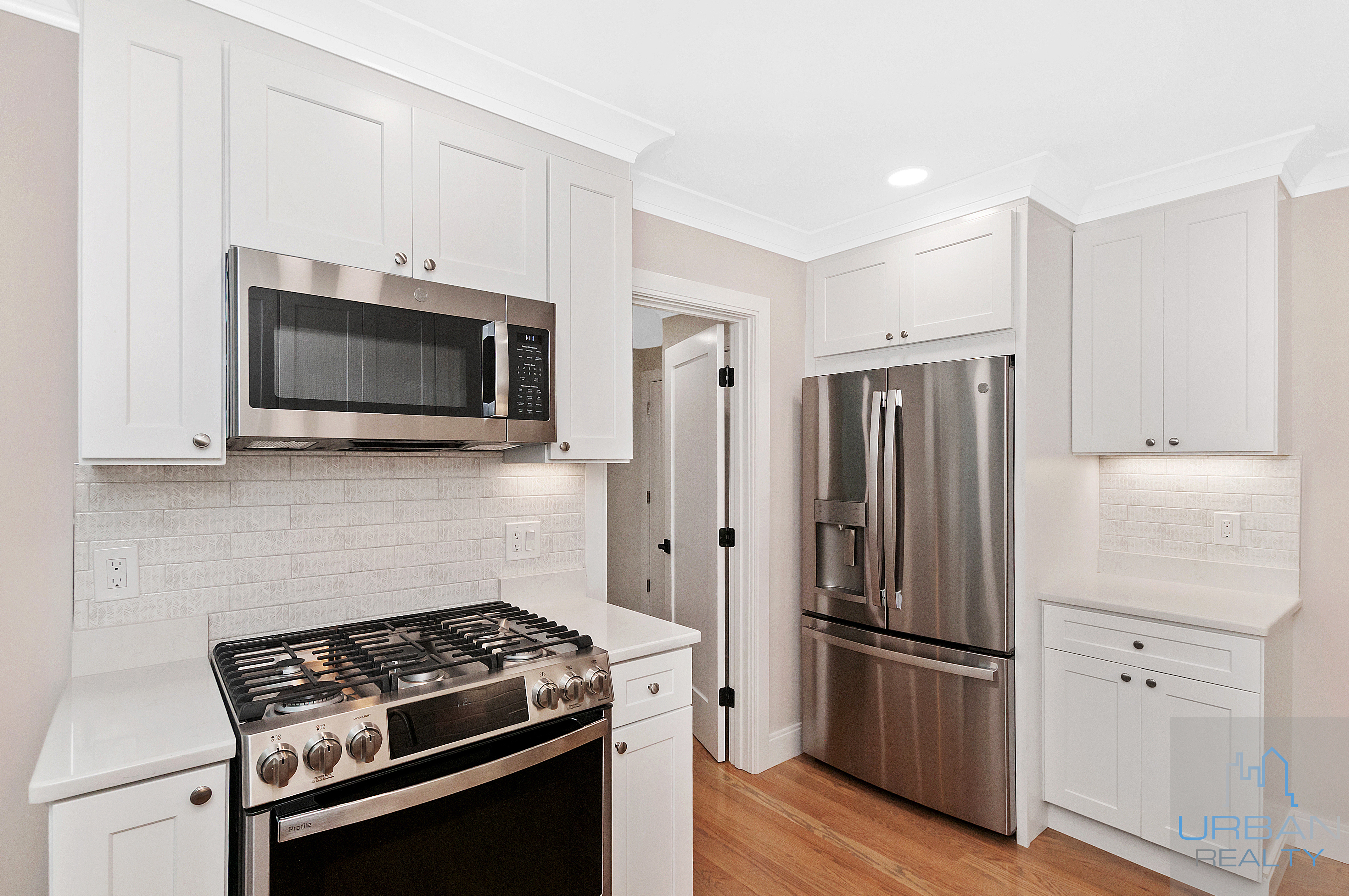 2031 Commonwealth Ave, Brighton