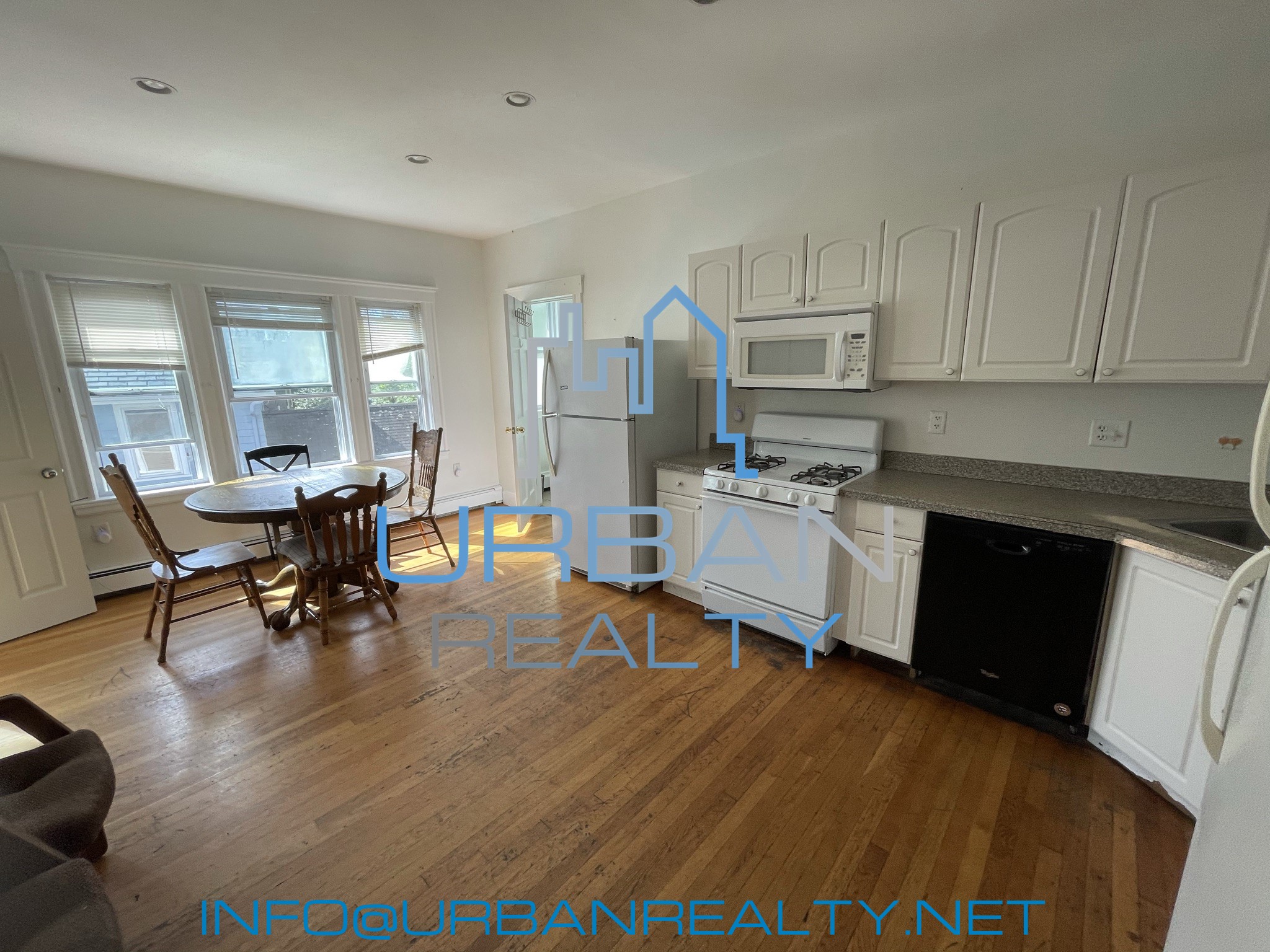 62 Algonquin Rd, Chestnut Hill (Newton)