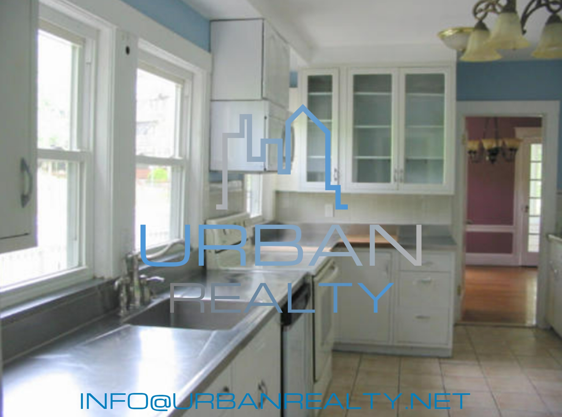 233 Commonwealth Ave, Newton